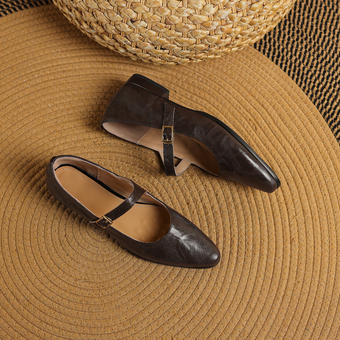 TinaCus Handmade Women's Genuine Leather Round Toe Buckle Classic Mary Jane Flats Shoes