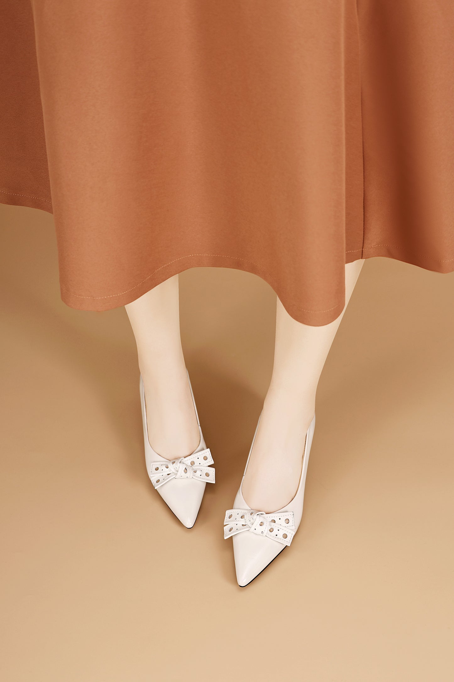 TinaCus Women's Kitten Heel Pumps Handmade Genuine Leather Bowknot with Holes Pointed Toe Dress Shoes Wedding Business