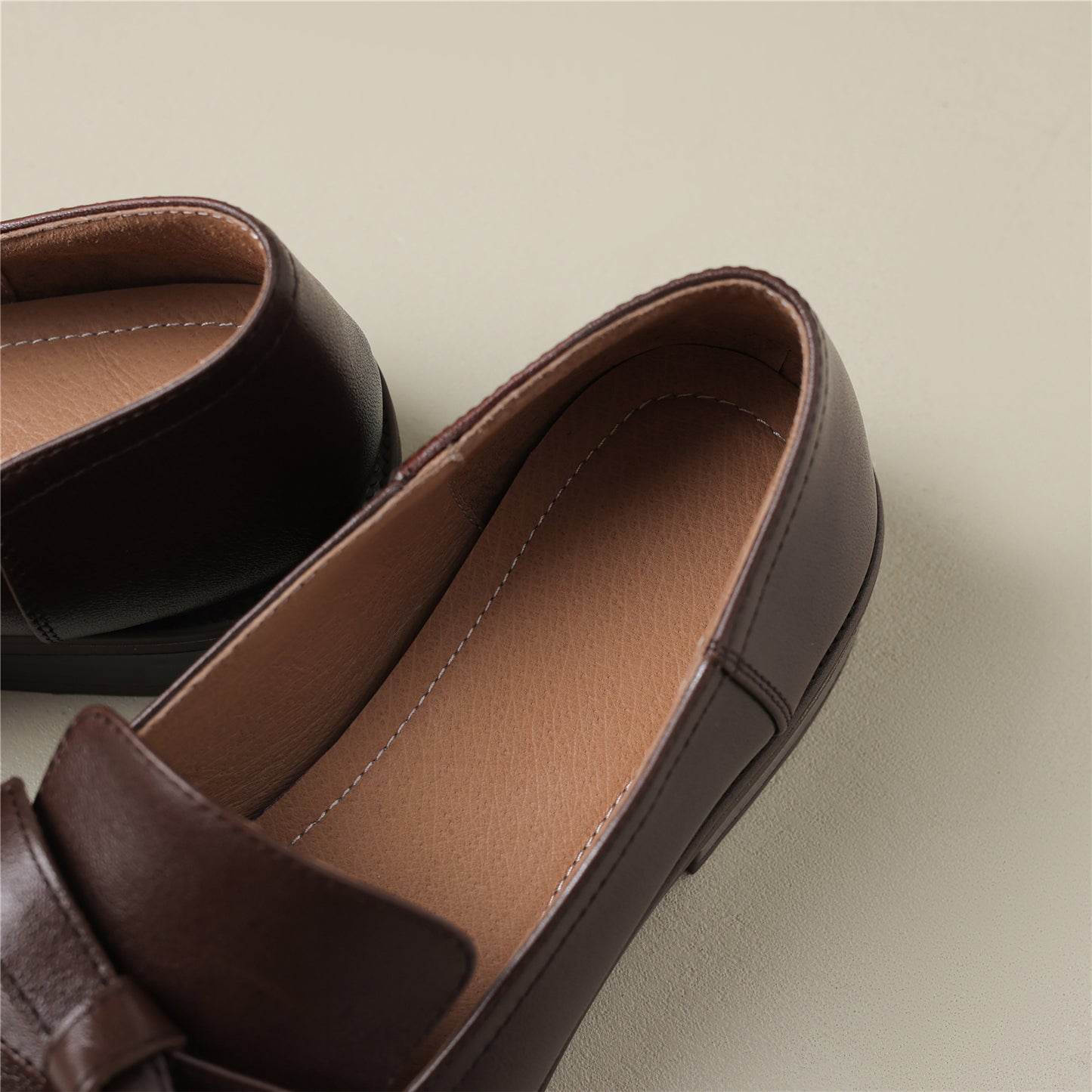 TinaCus Genuine Leather Round Toe Handmade Women's Slip On Comfort Flat Shoes