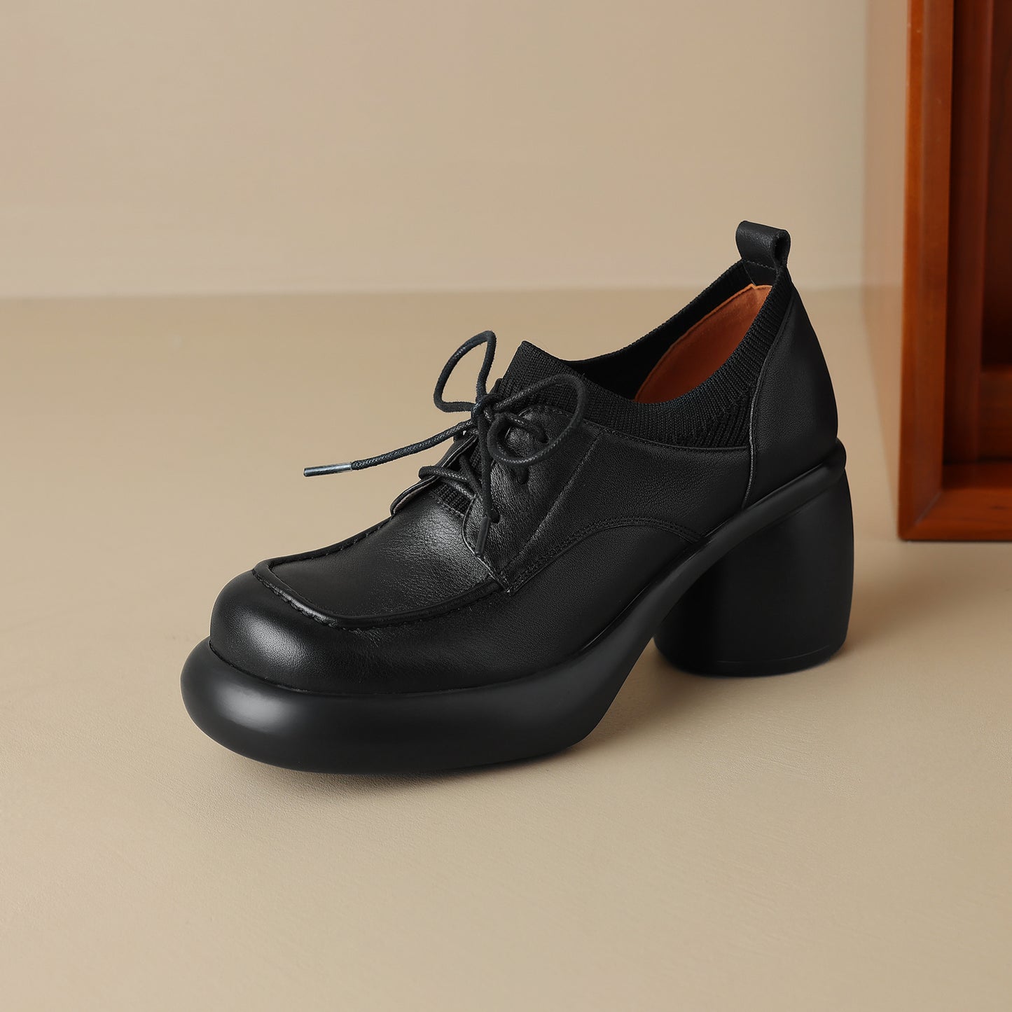 TinaCus Damen-Pumps mit Schnürung und Blockabsatz, handgefertigt, echtes Leder