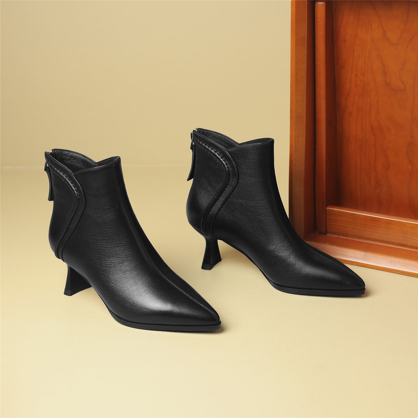TinaCus Women's Genuine Leather Handmade Back Zip Up Kitten Heel Ankle Boots