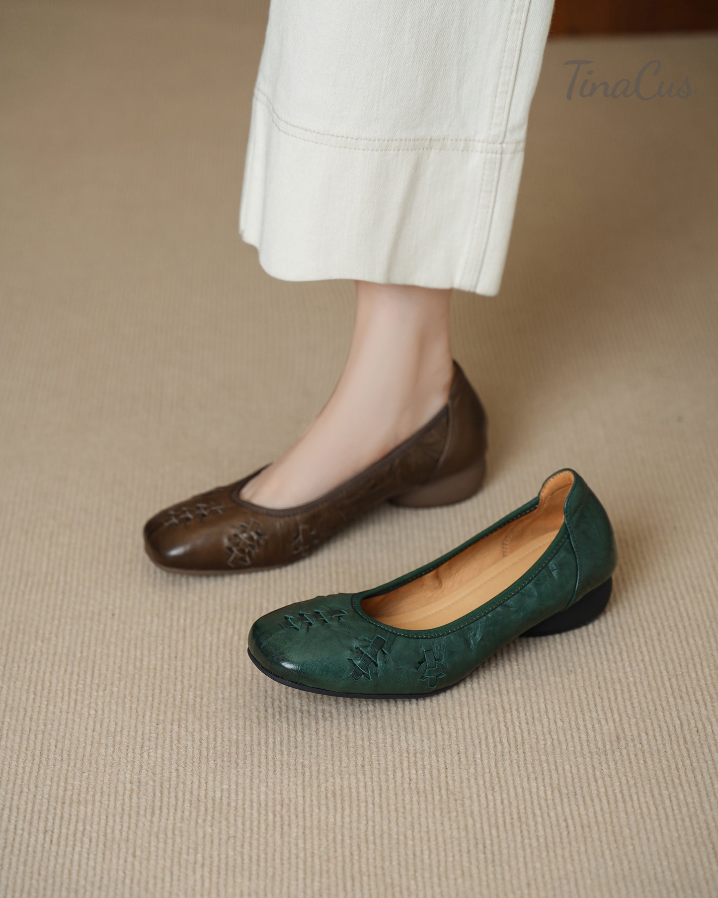 TinaCus Women's Round Toe Genuine Leather Comfort Loafers
