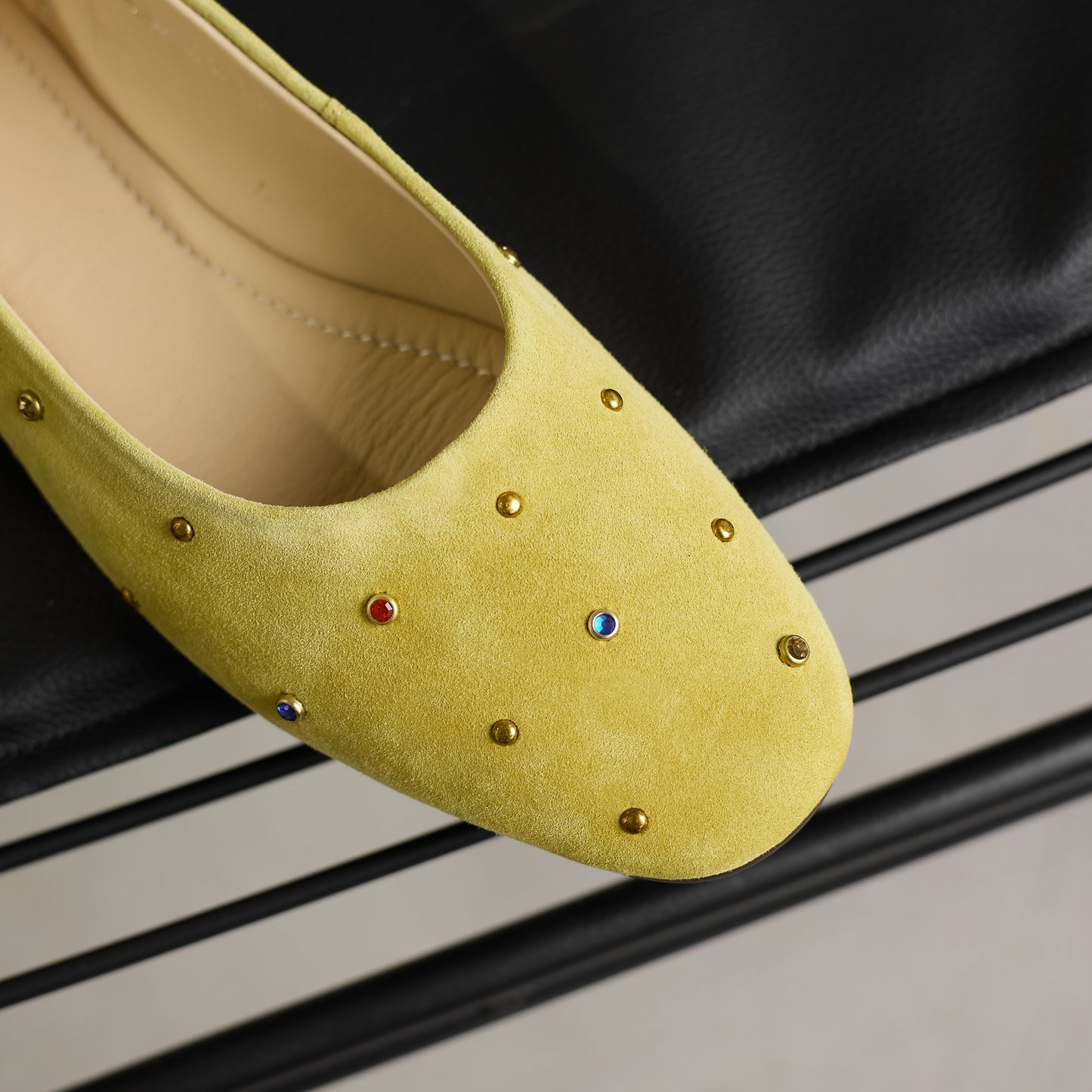 TinaCus Women's Suede Leather Ballet Flats Handmade Round Toe Studded Daily Dress Shoes