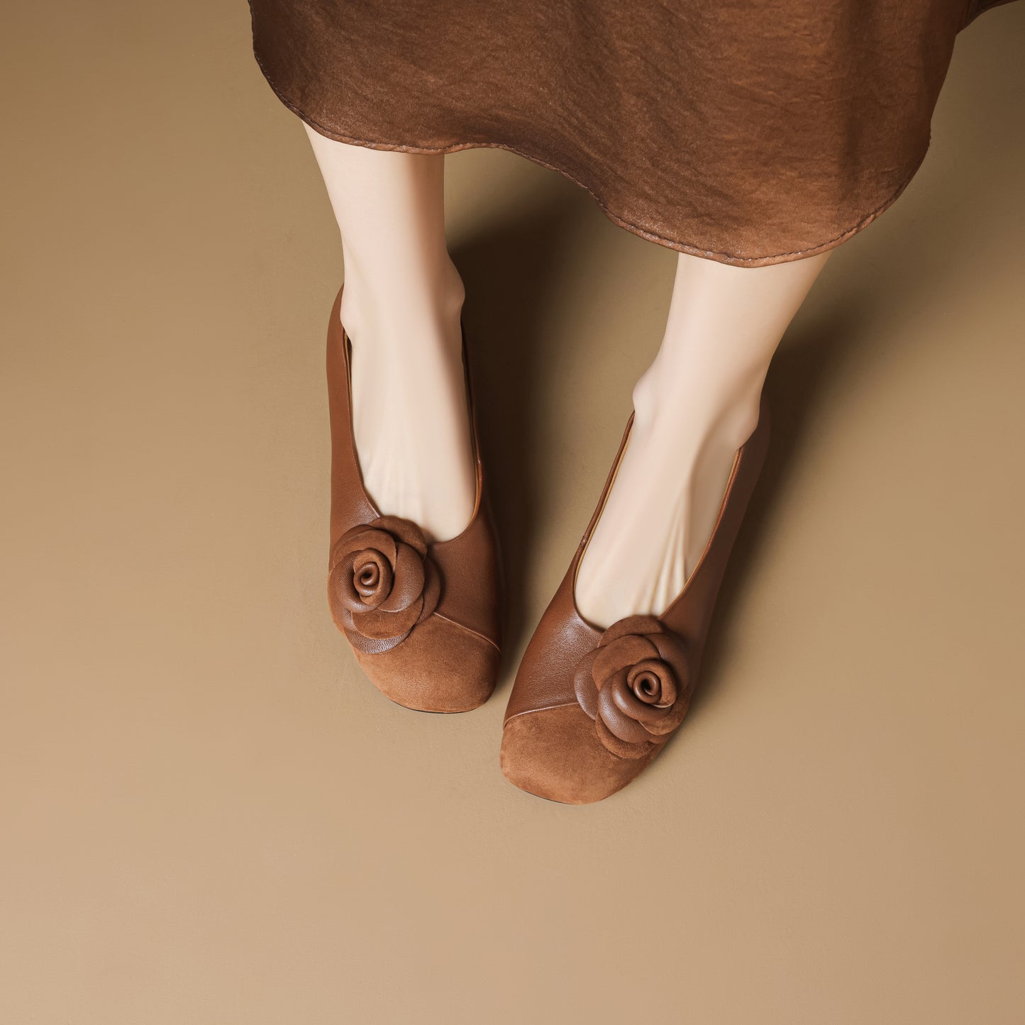 TinaCus Handmade Women's Genuine Leather Floral Closed Toe Lightweight Dressy Ballet Shoes