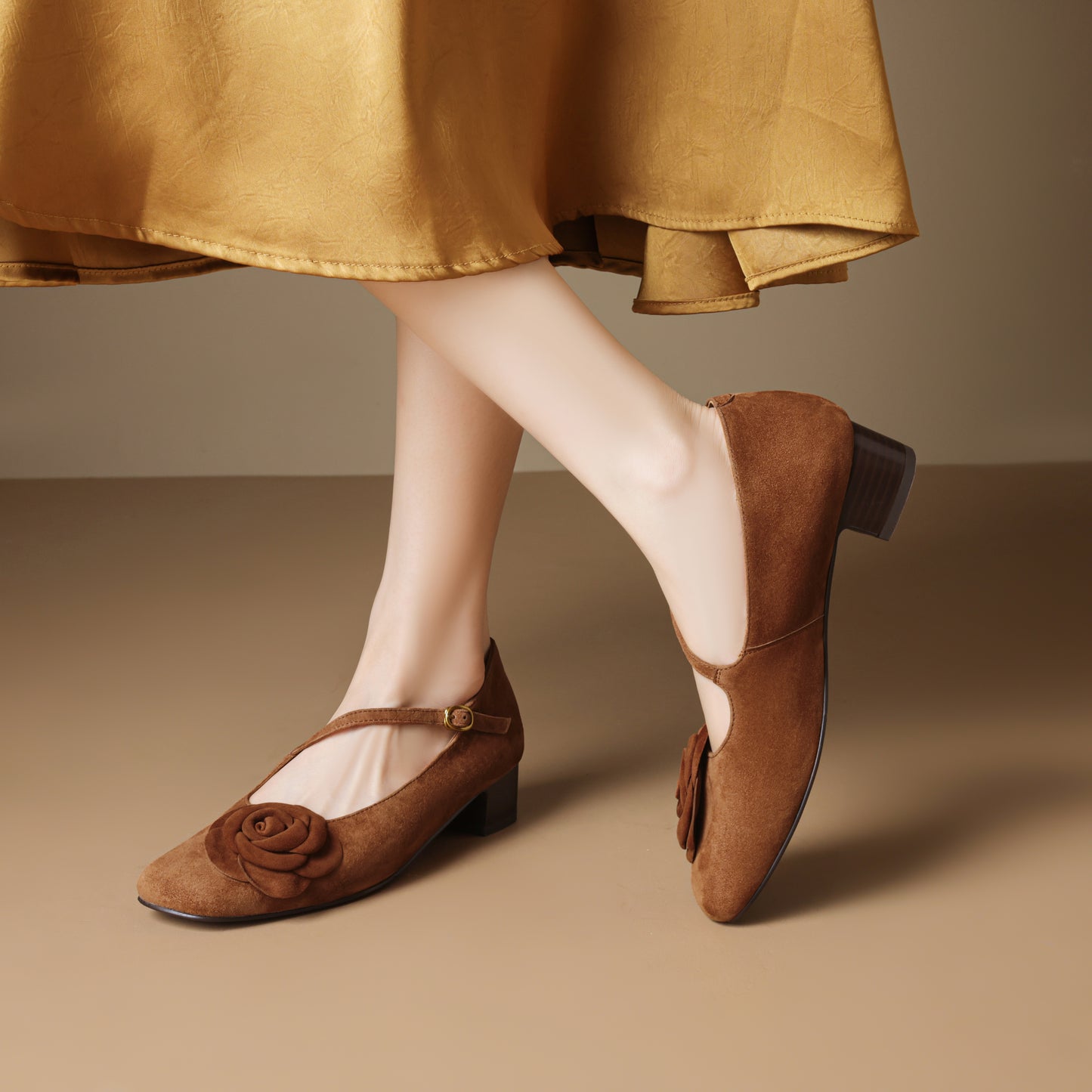 TinaCus Handmade Women's Suede Leather Floral Square Toe Lightweight Mary Jane Shoes