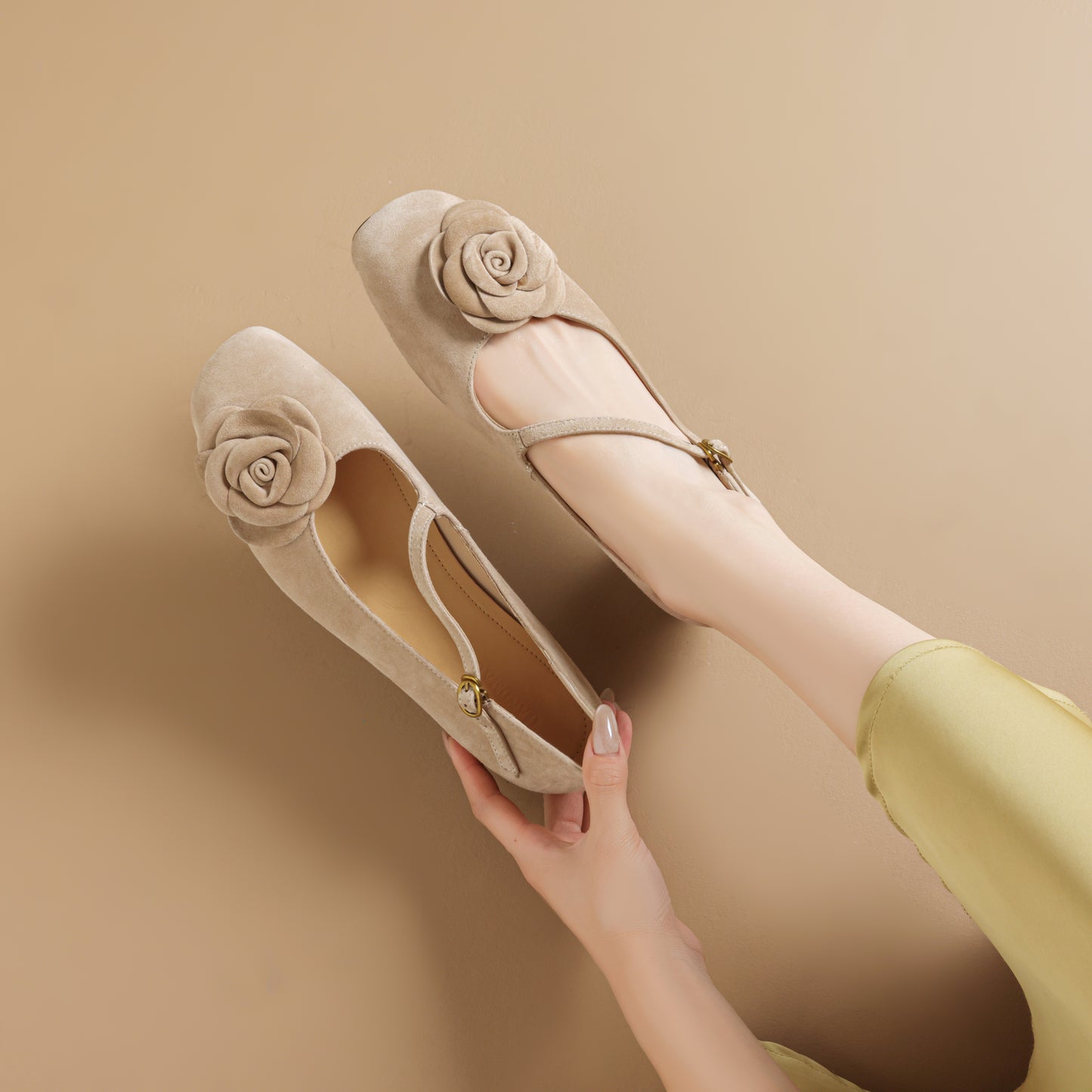 TinaCus Handmade Women's Suede Leather Floral Square Toe Lightweight Mary Jane Shoes