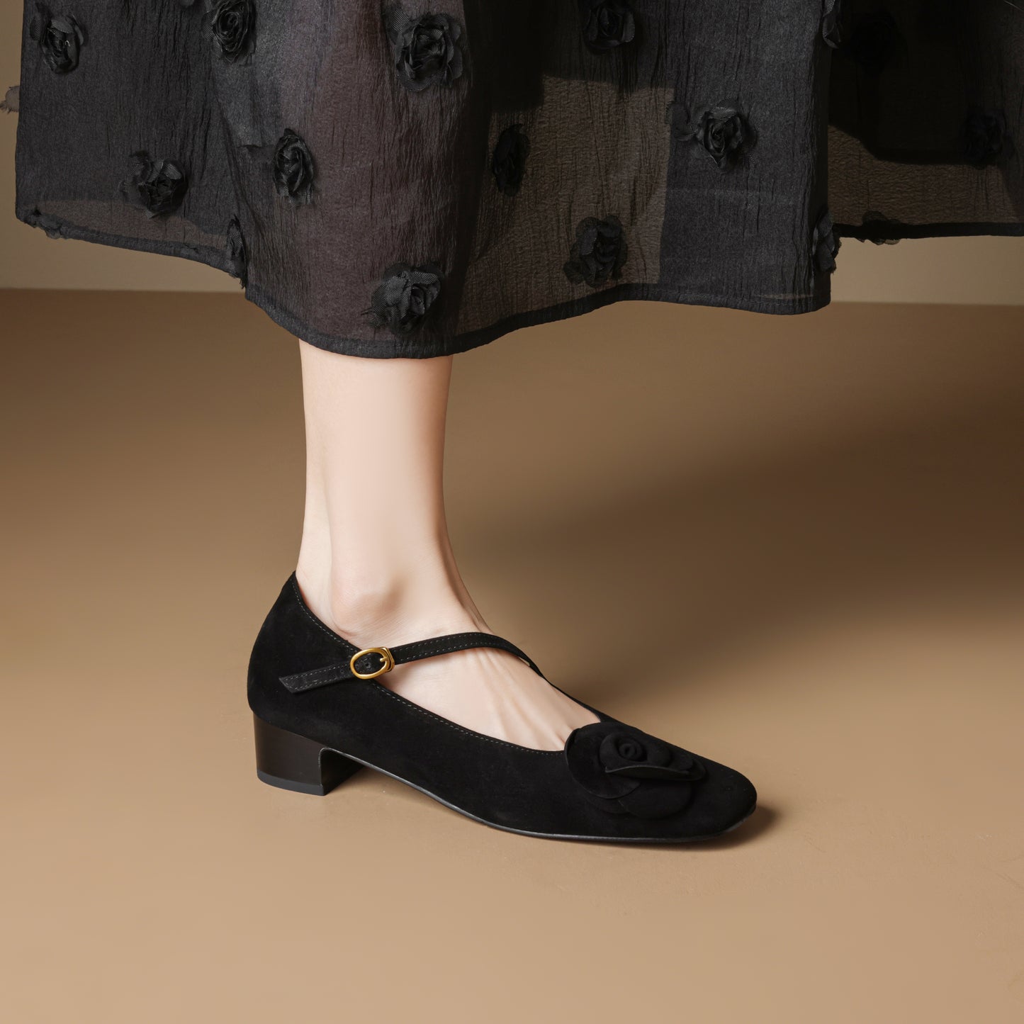 TinaCus Handmade Women's Suede Leather Floral Square Toe Lightweight Mary Jane Shoes