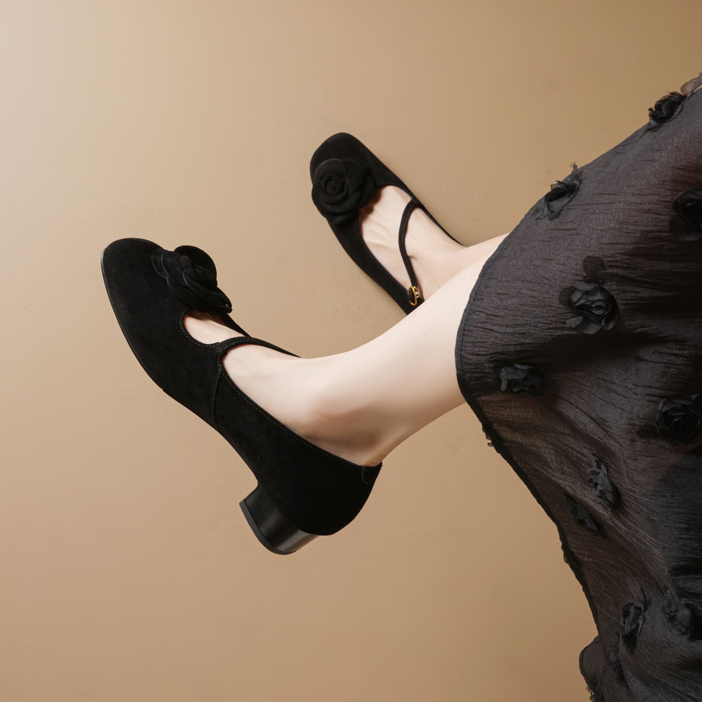 TinaCus Handmade Women's Suede Leather Floral Square Toe Lightweight Mary Jane Shoes