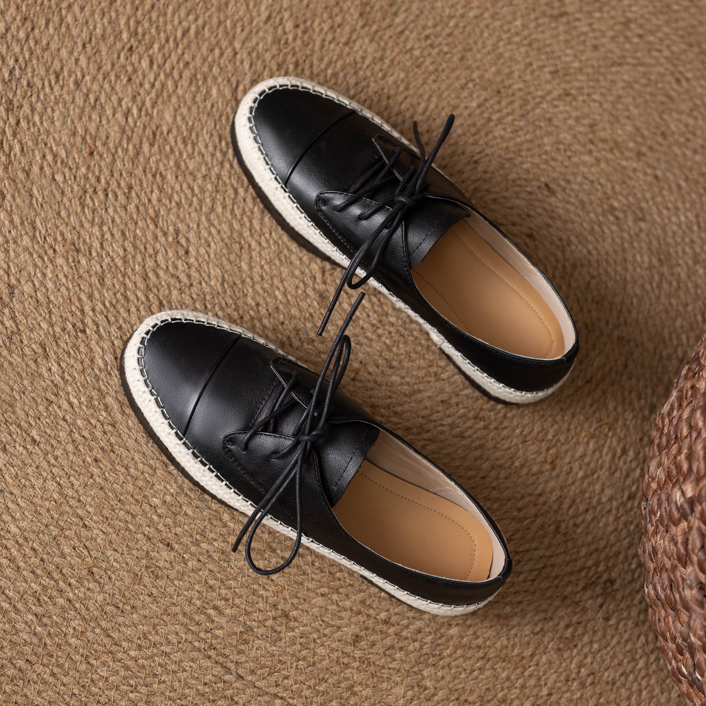 TinaCus Handmade Women's Genuine Leather Round Toe Lace up Soft Office Loafer Flats Shoes