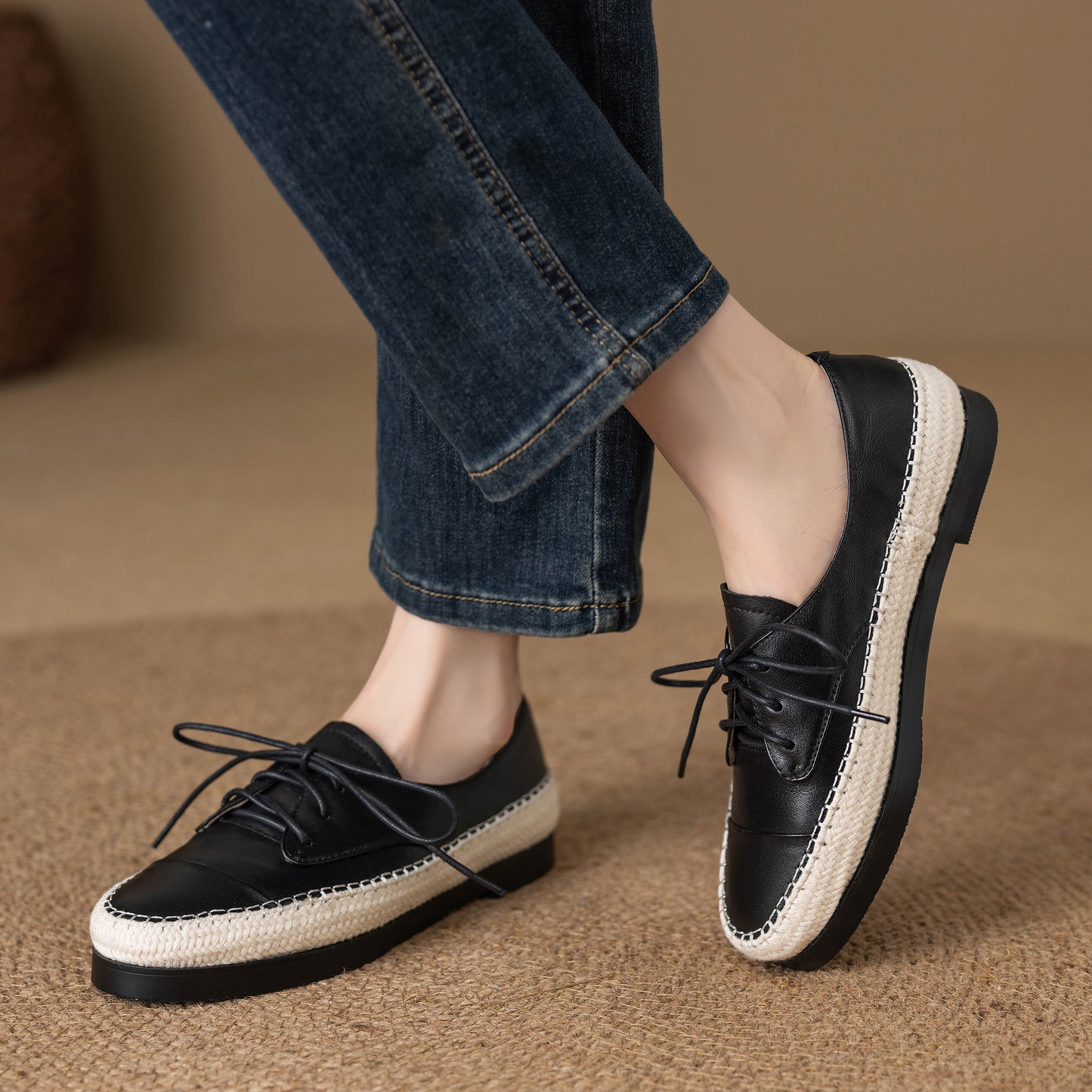 TinaCus Handmade Women's Genuine Leather Round Toe Lace up Soft Office Loafer Flats Shoes