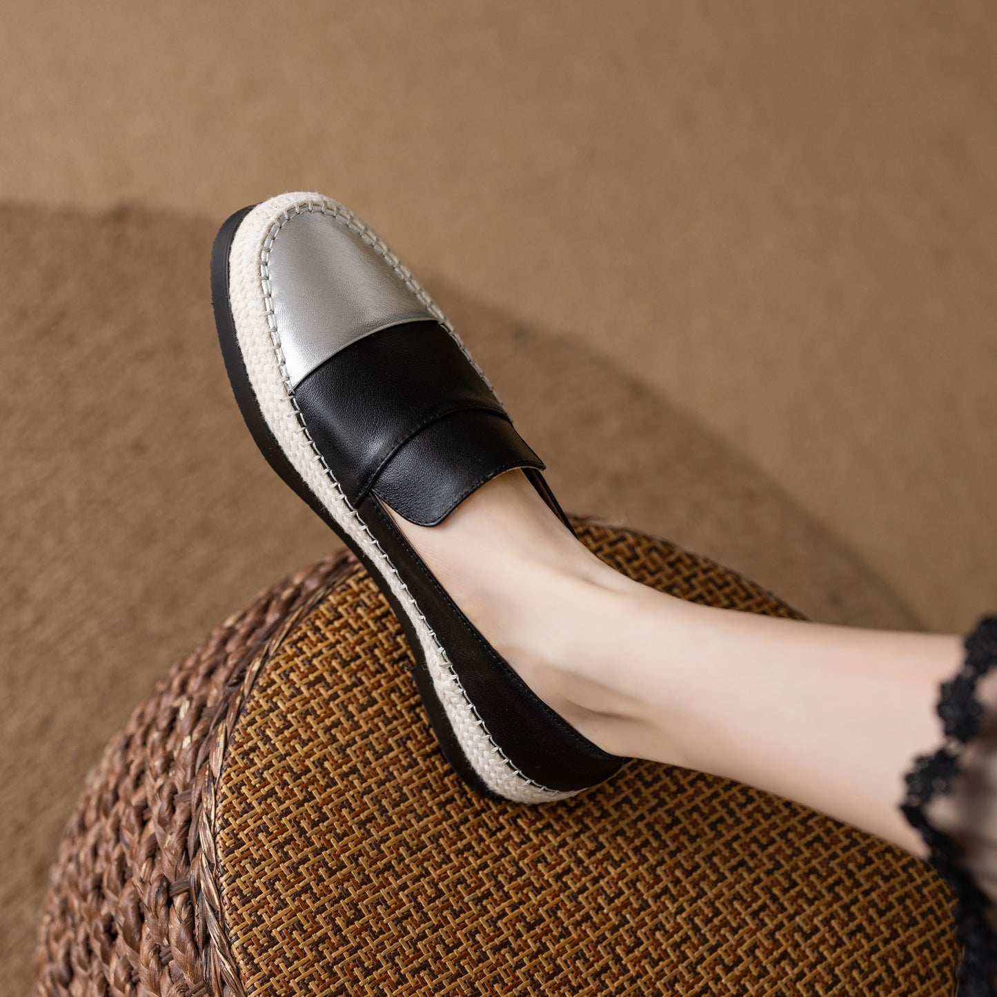 TinaCus Handmade Women's Genuine Leather Cap-Toe Slip on Casual Fomal Loafer Flats Shoes