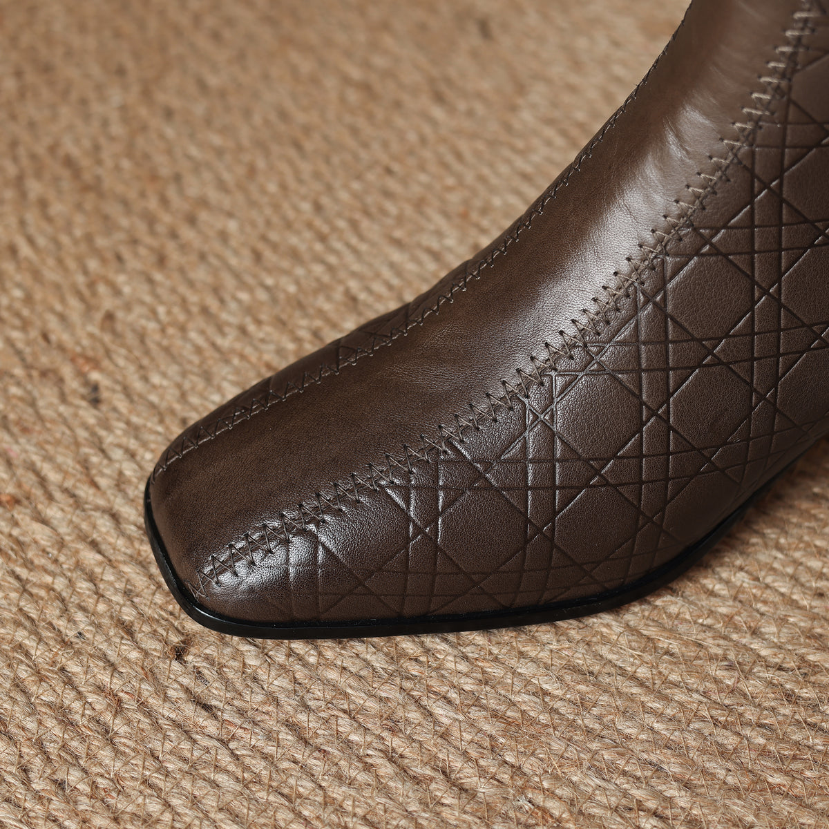 TinaCus Damen-Stiefeletten mit Glitzerschnalle, echtes Leder, handgefertigt, Reißverschluss hinten, Stickerei, Blumen