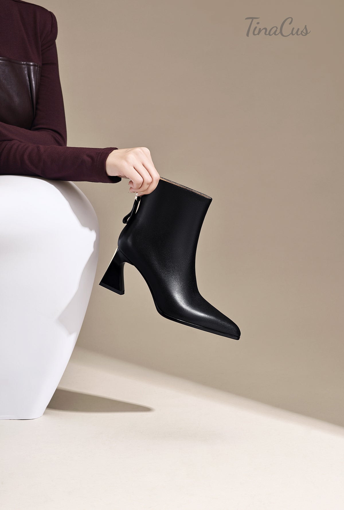 TinaCus Women Pointed Toe Genuine Leather Flare Block Heel Back Zipper Ankle Booties