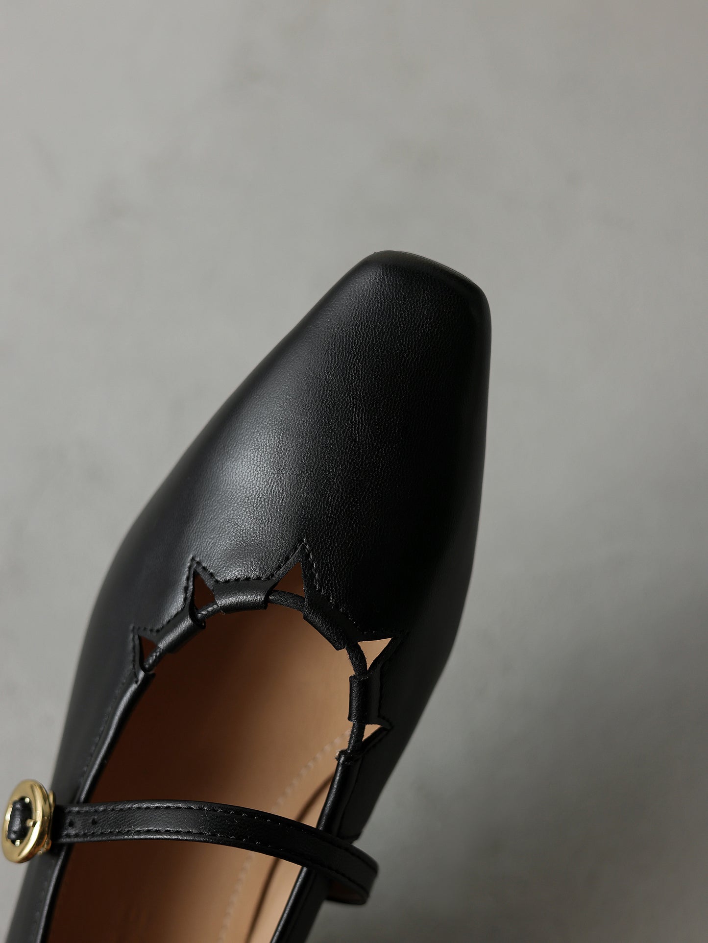 TinaCus Handmade Women's Genuine Leather Comfortable Square Toe Adjustable Buckle Dress Mary Jane Flats Shoes