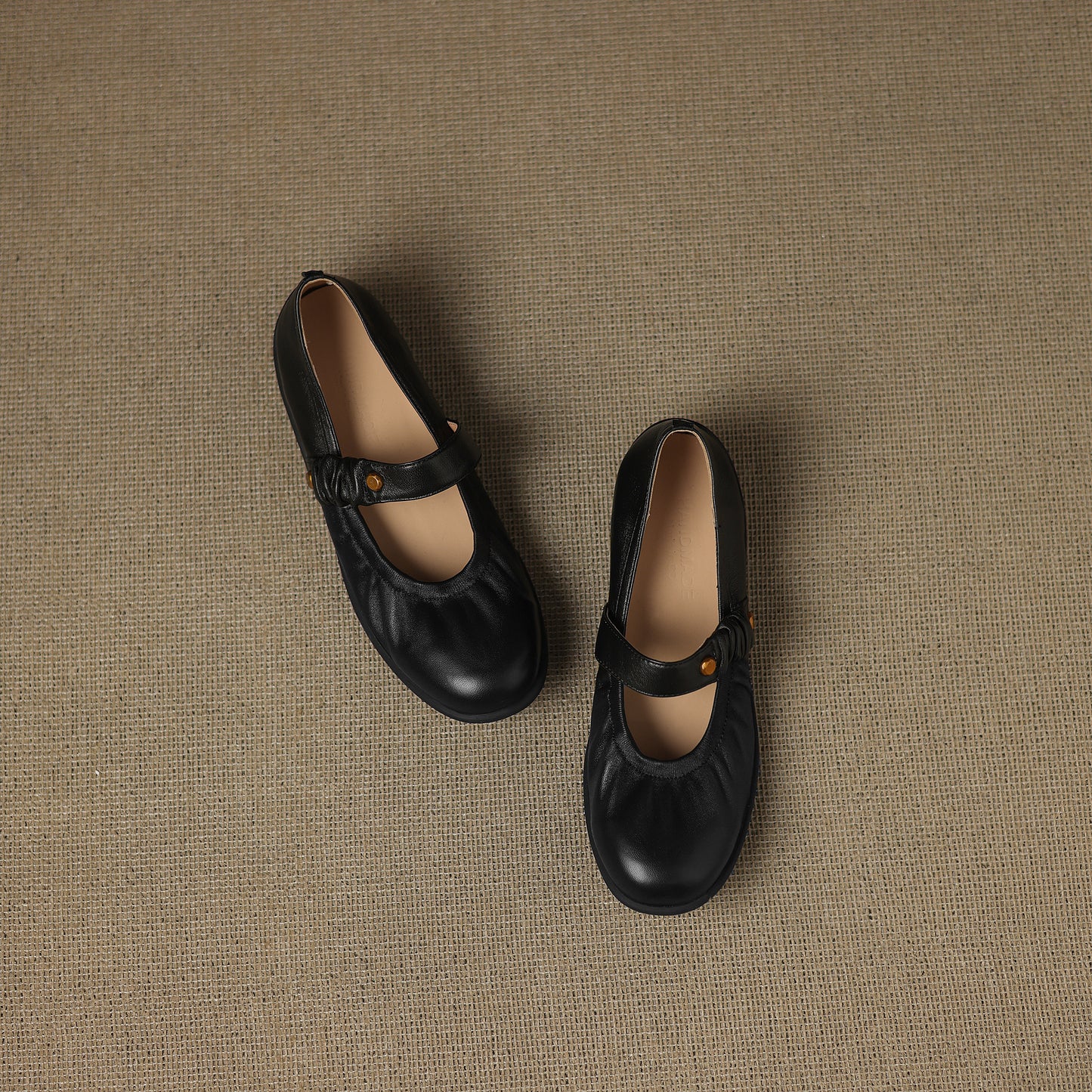 TinaCus Handmade Women's Soft Leather Round Toe Elastic Strap Slip-on Mary Jane