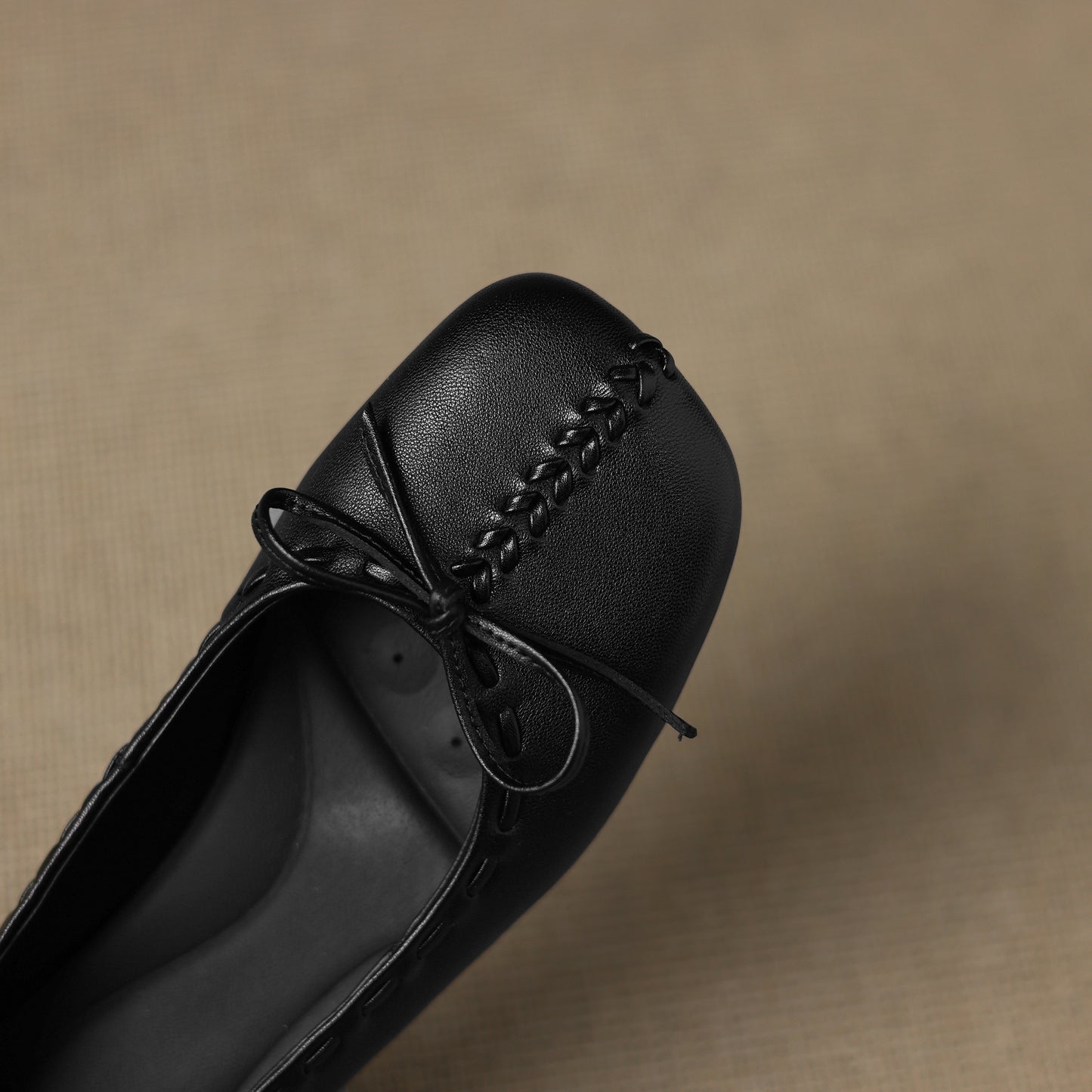 TinaCus Handmade Women's Genuine Leather Square Toe Stitching Office Dress Ballet Flats Shoes with Bowknot