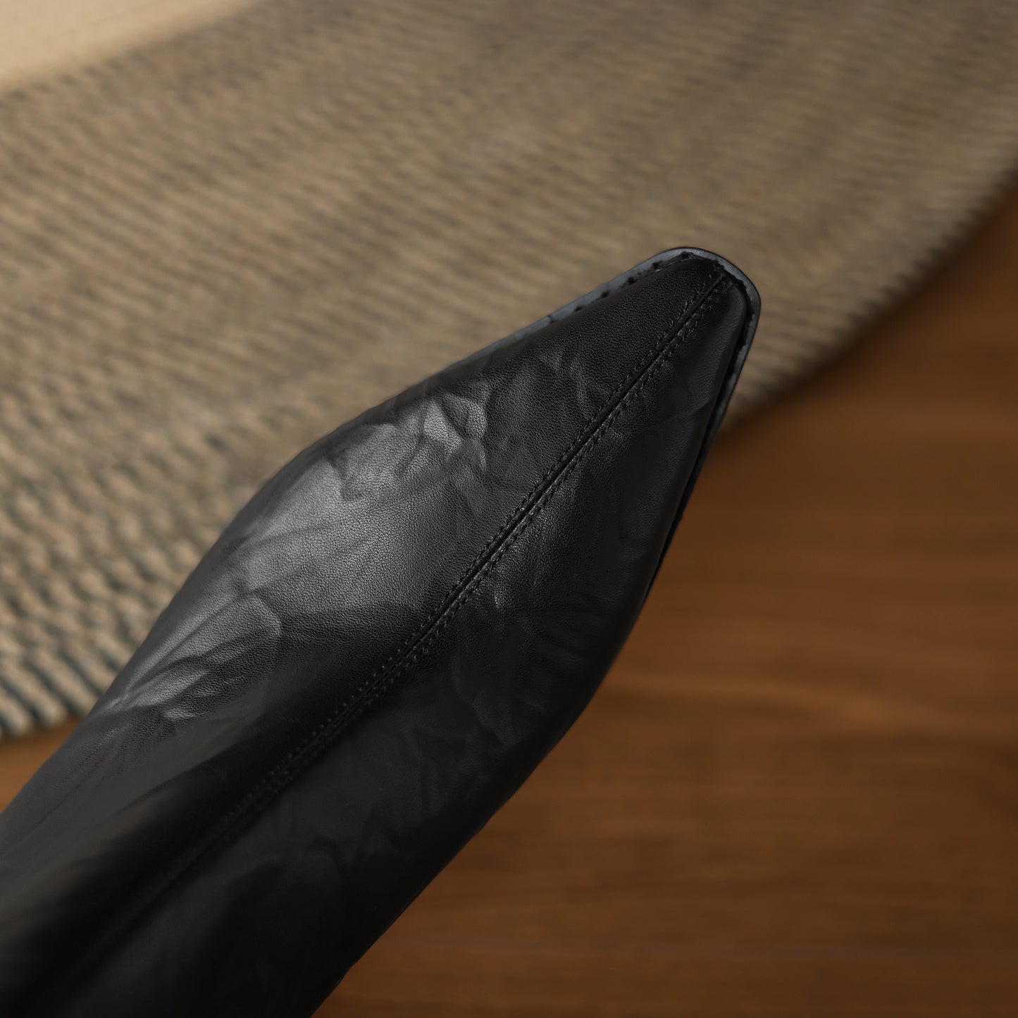 TinaCus Women's Genuine Leather Handmade Back Zipper Pointed Toe Chunky Low Heel Ankle High Chelsea Booties