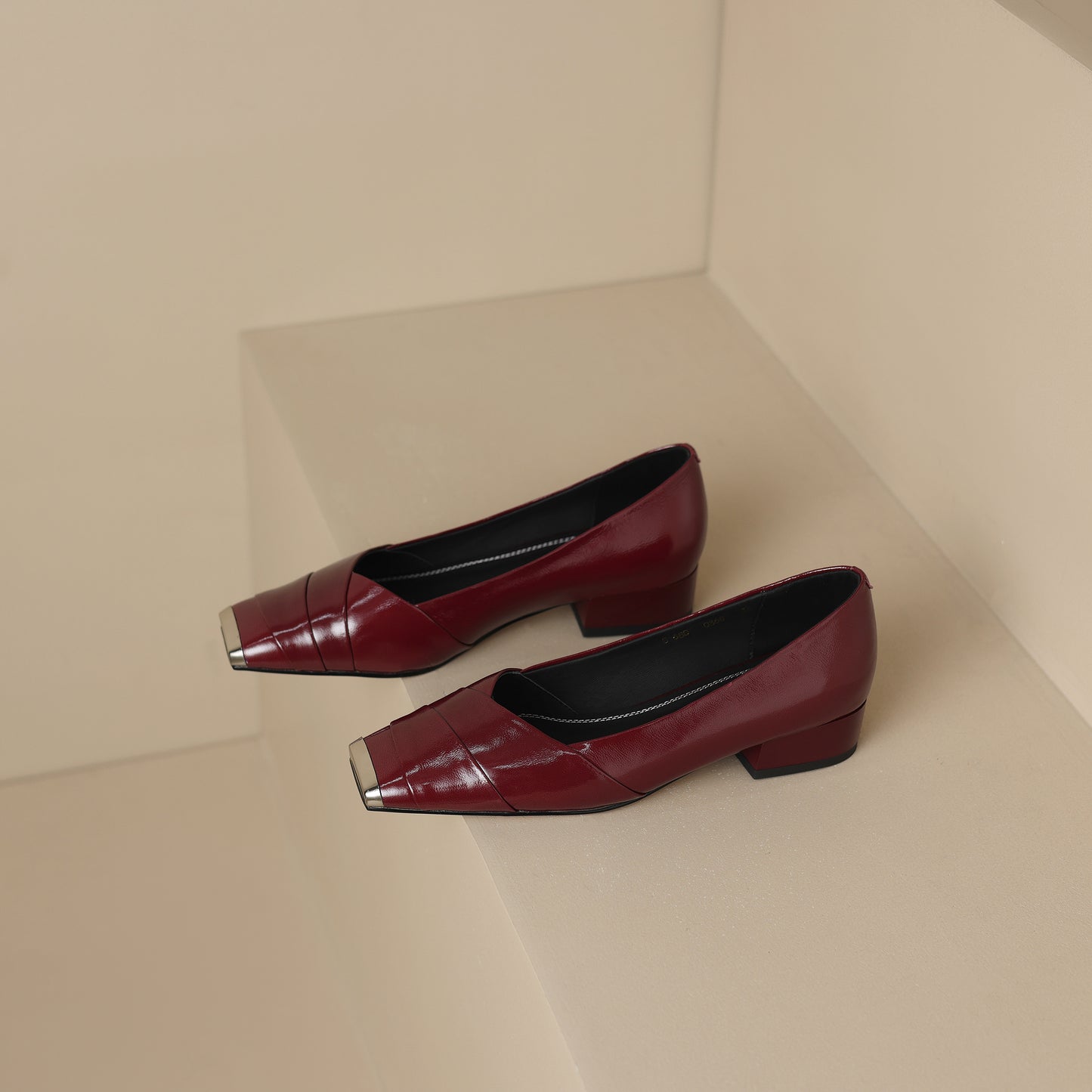 TinaCus Handmade Women's Genuine Leather Square Cap-Toe Low Block Heel Dress Pumps