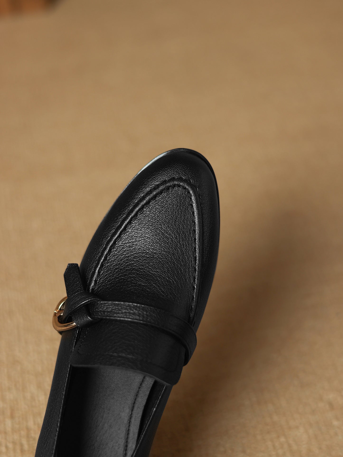 TinaCus Handmade Women's Genuine Leather Round Toe Slip-on Office Loafer Shoes with Decor Knot