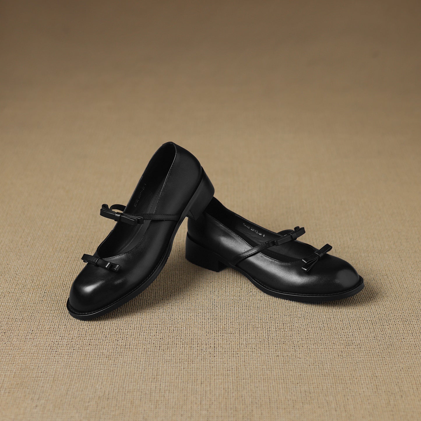 TinaCus Handmade Women's Genuine Leather Round Toe Slip-on Chunky Heel Mary Jane Shoes with Bowknot