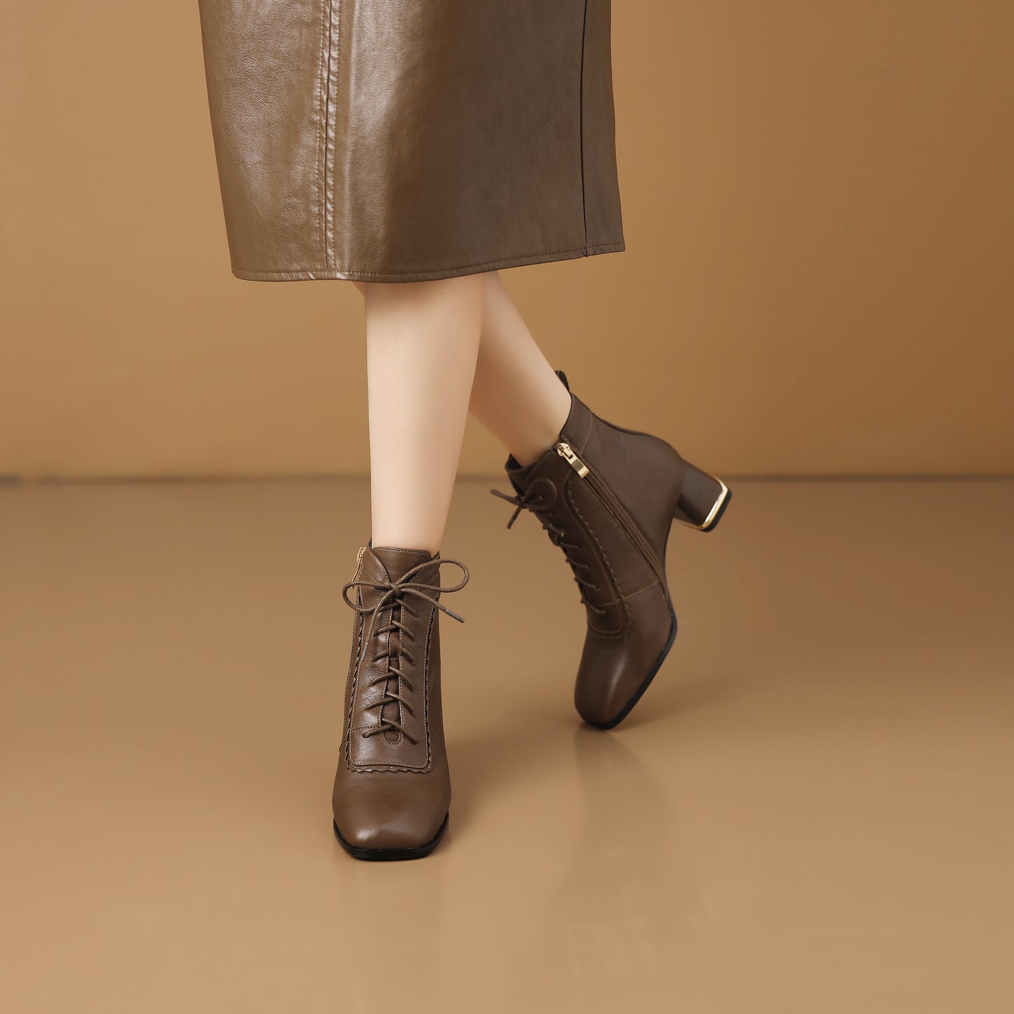 TinaCus Women's Leather Combat Ankle Boots Handmade Side Zipper Lace-up Chunky Heel Heeled Booties