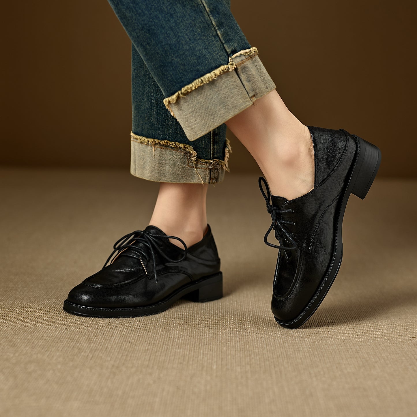 TinaCus Women's Wingtip Oxfords Handmade Genuine Leather Round Toe Lace-up Chunky Heel Casual Shoes