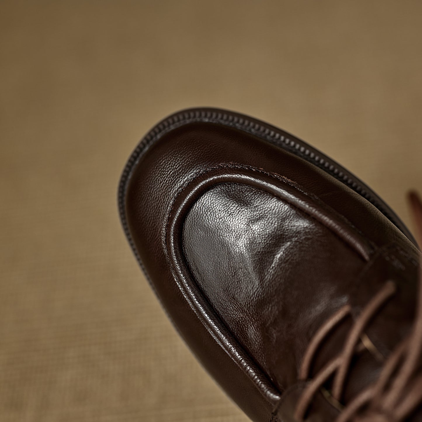 TinaCus Women's Wingtip Oxfords Handmade Genuine Leather Round Toe Lace-up Chunky Heel Casual Shoes