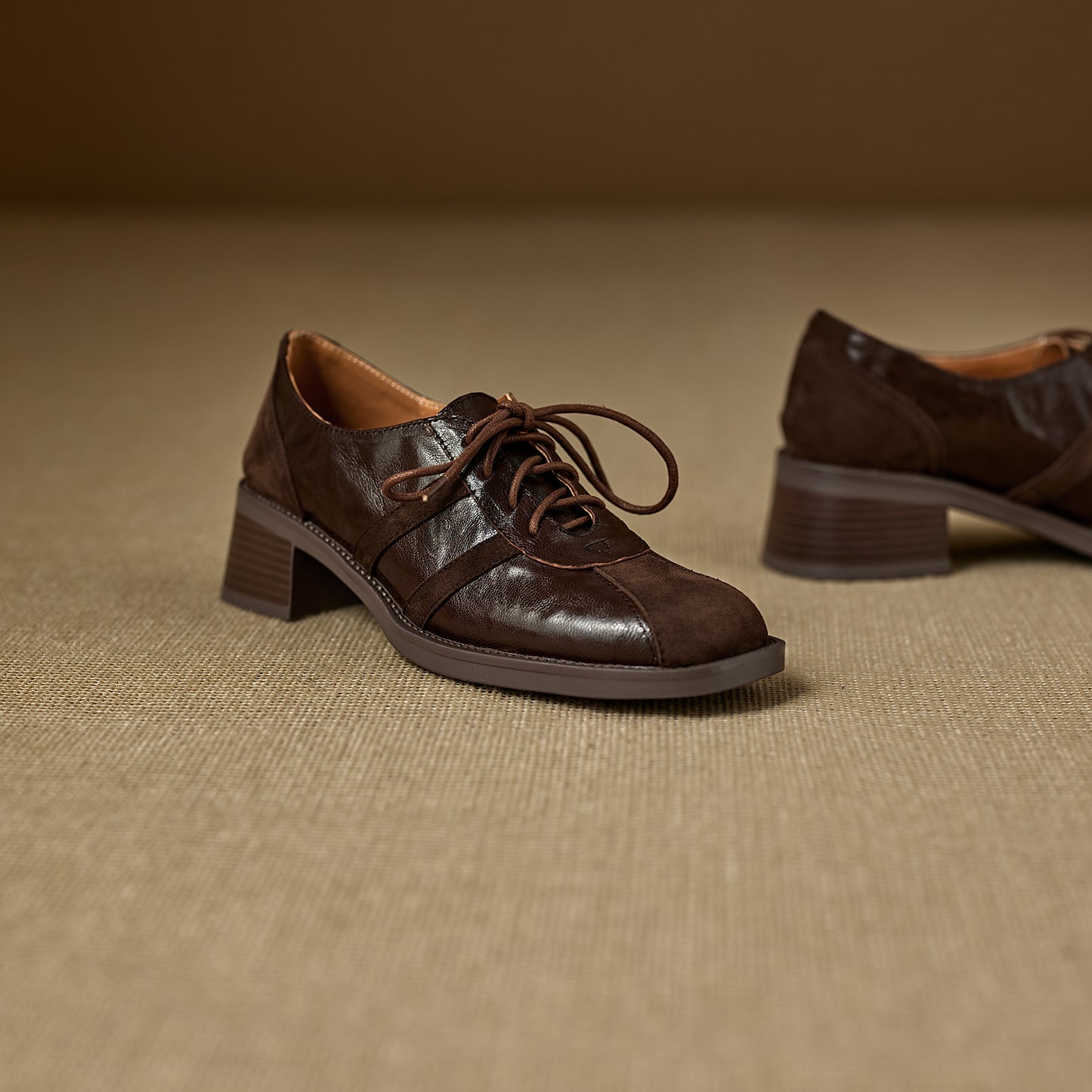 TinaCus Women's Oxfords Shoes Handmade Genuine Leather Patchwork Round Toe Chunky Heel