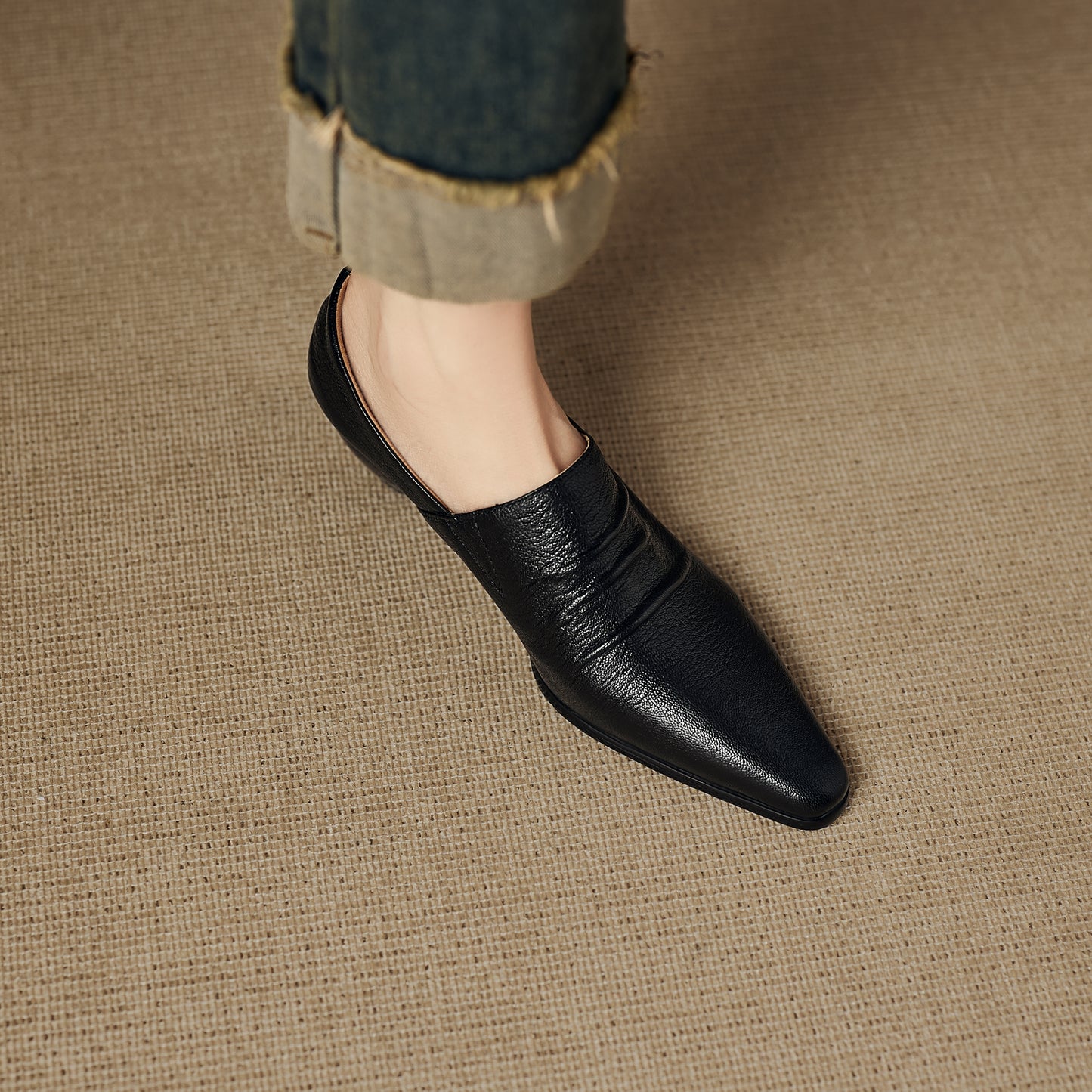 TinaCus Women's Slip-on Pumps Handmade Genuine Leather Pointed Toe Chunky Heel Casual Shoes