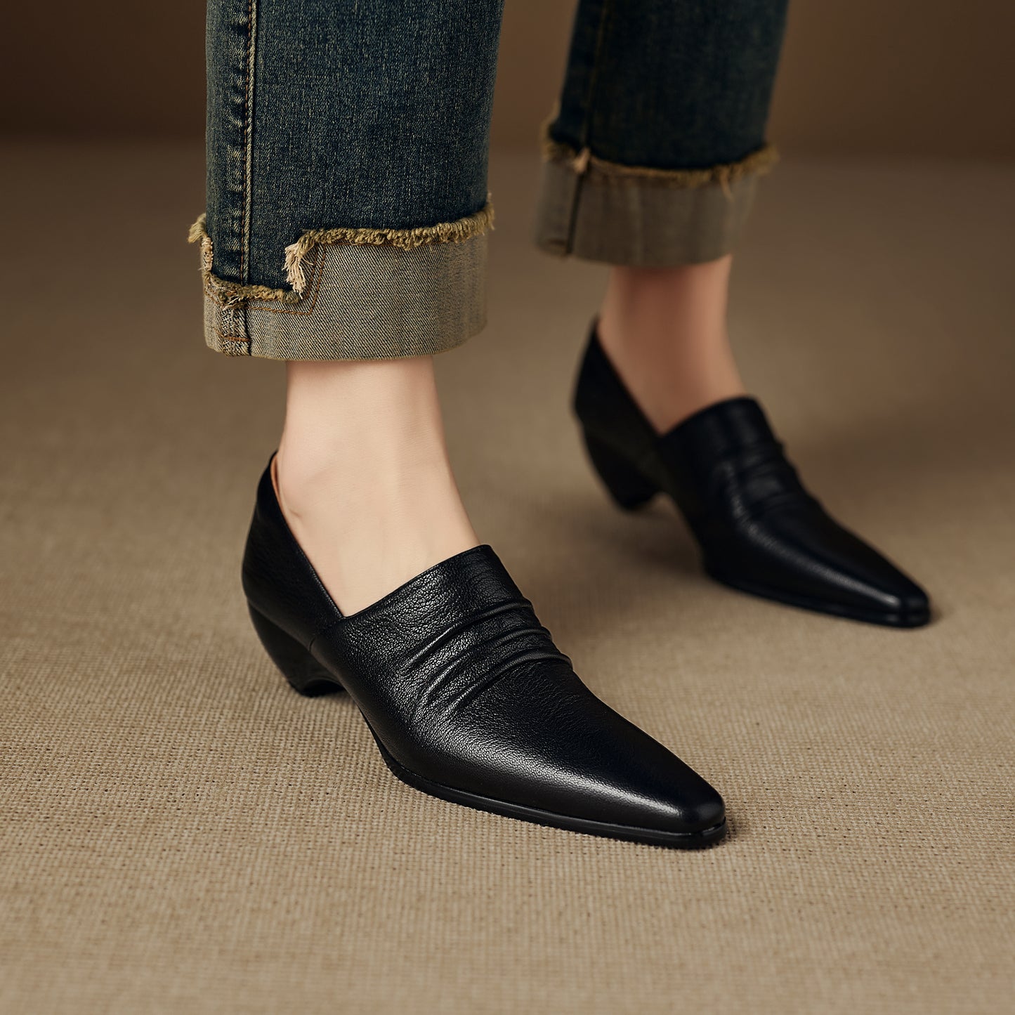 TinaCus Women's Slip-on Pumps Handmade Genuine Leather Pointed Toe Chunky Heel Casual Shoes