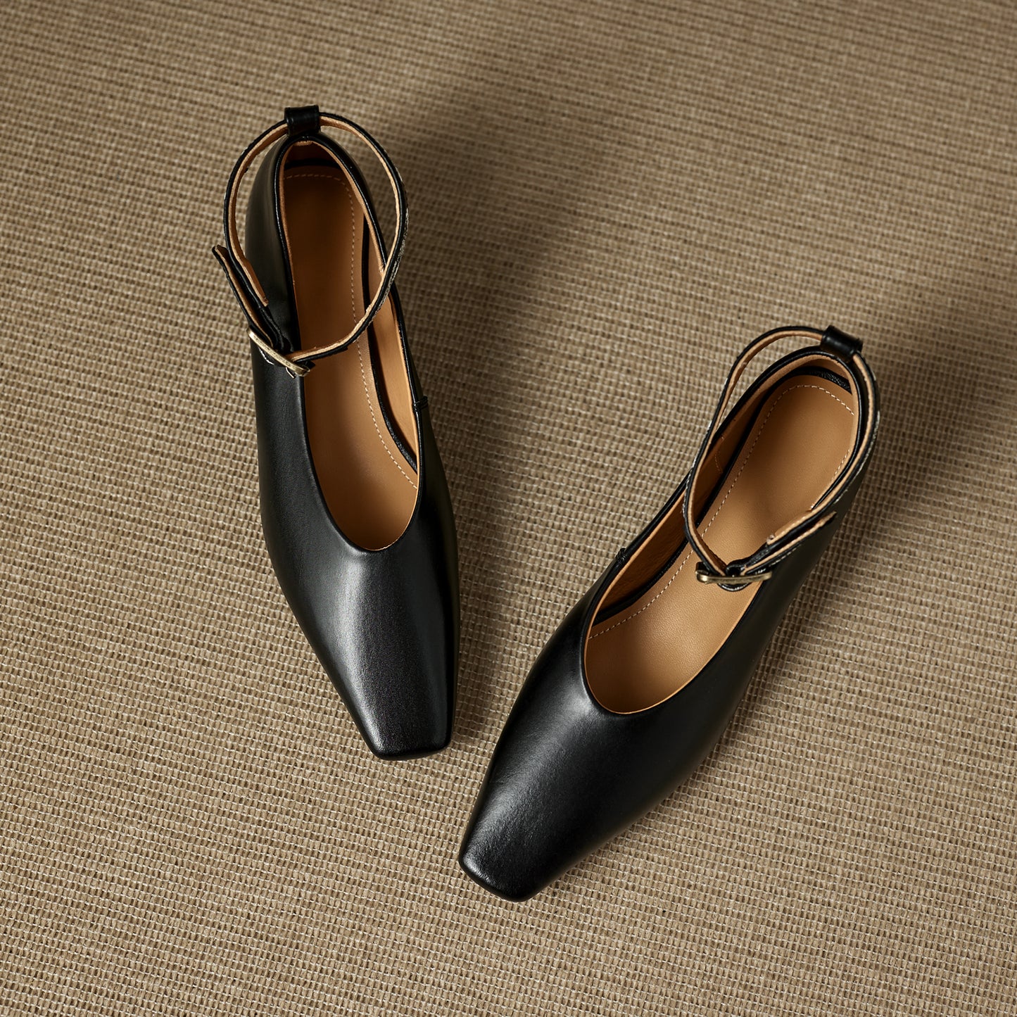 TinaCus Women's Leather Pumps Handmade Ankle Strap Square Toe Embroidered Chunky Heel