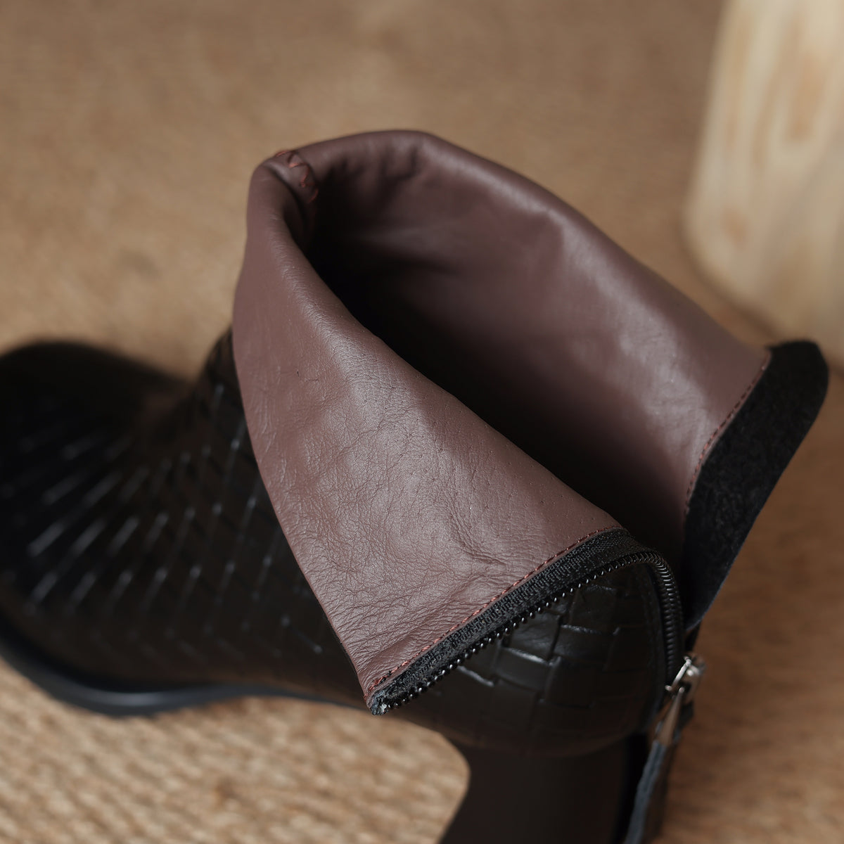TinaCus Damen-Stiefeletten mit Glitzerschnalle, echtes Leder, handgefertigt, Reißverschluss hinten, Stickerei, Blumen