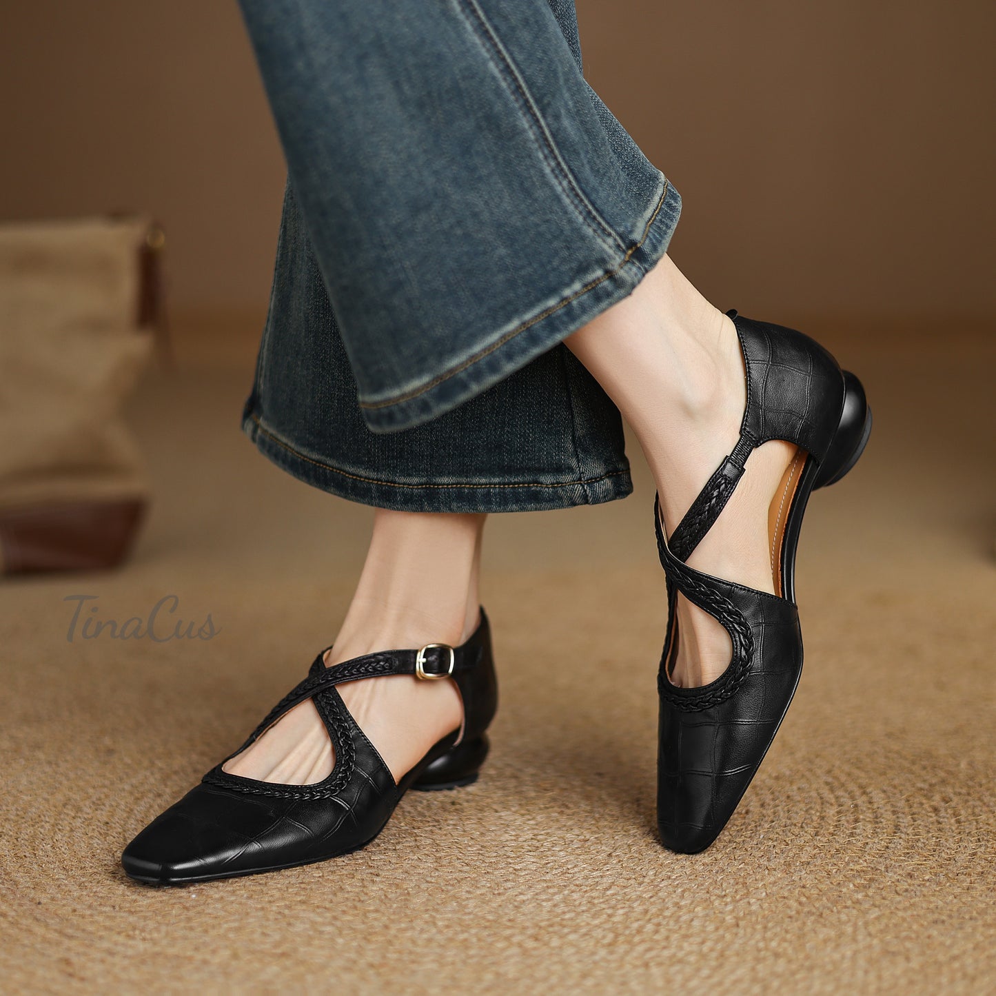 TinaCus Women's Round Toe Cross Straps Buckle Genuine Leather Handmade Low Heels Trendy Pumps Shoes