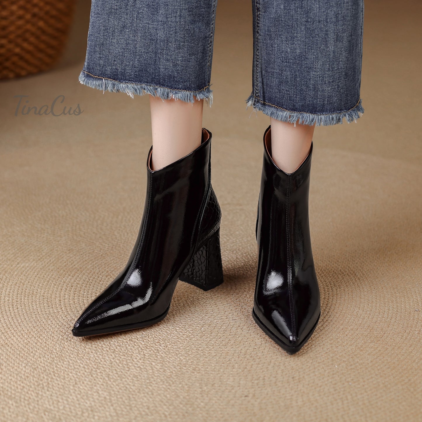 TinaCus Women’s Patent Leather Pointed Toe Handmade Block Heel Zip up Booties