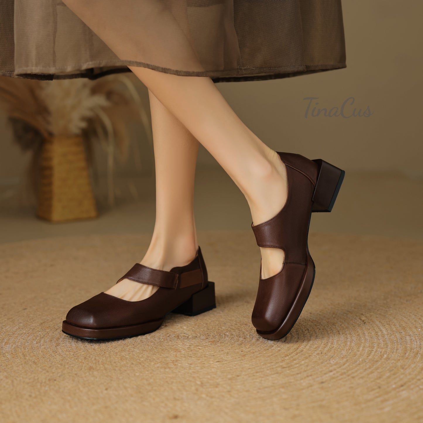 TinaCus Women's Square Toe Handmade Low Heels Genuine Leather Retro Loafers Shoes