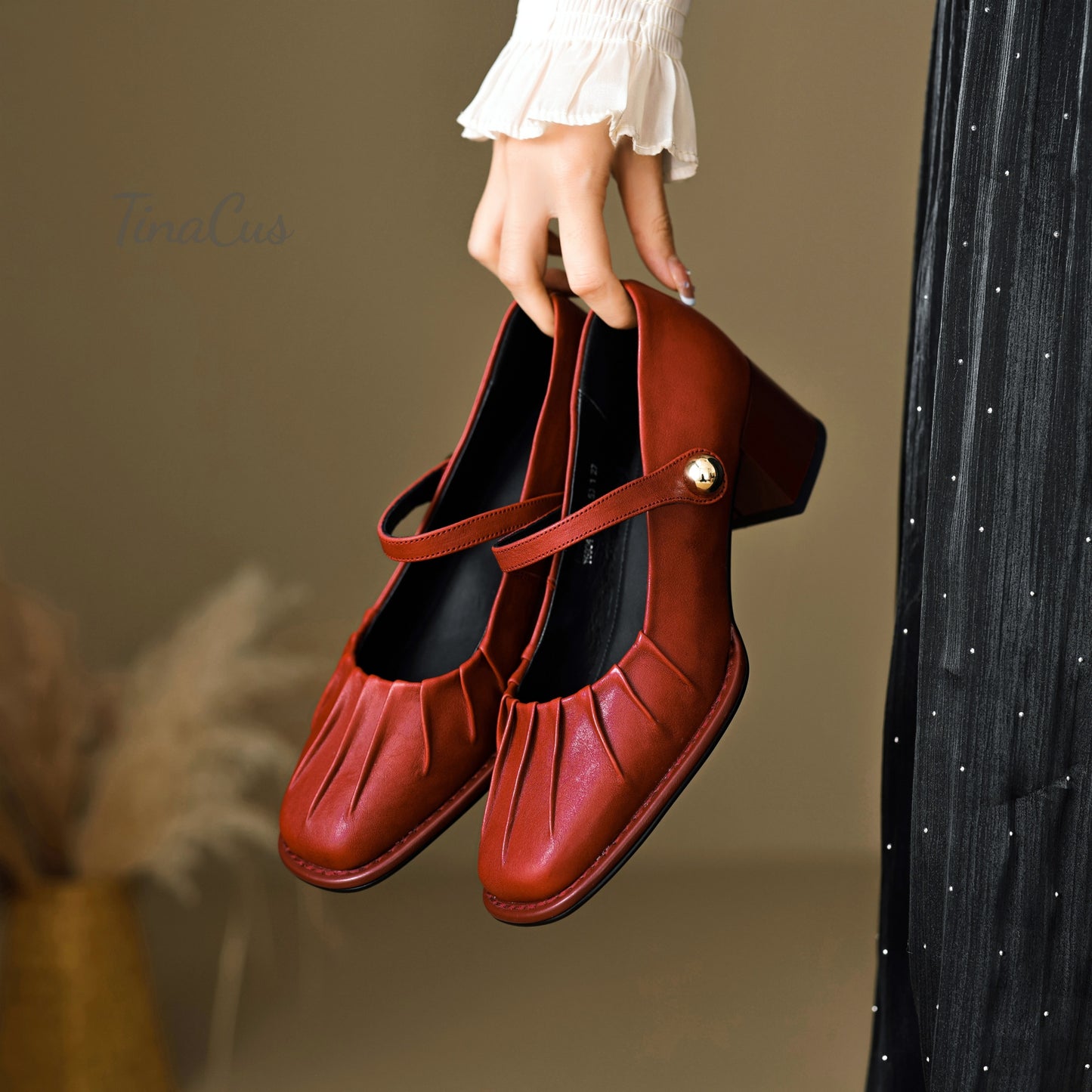 TinaCus Women's Round Toe Pleated Genuine Leather Handmade Chunky Heels Mary Jane Shoes