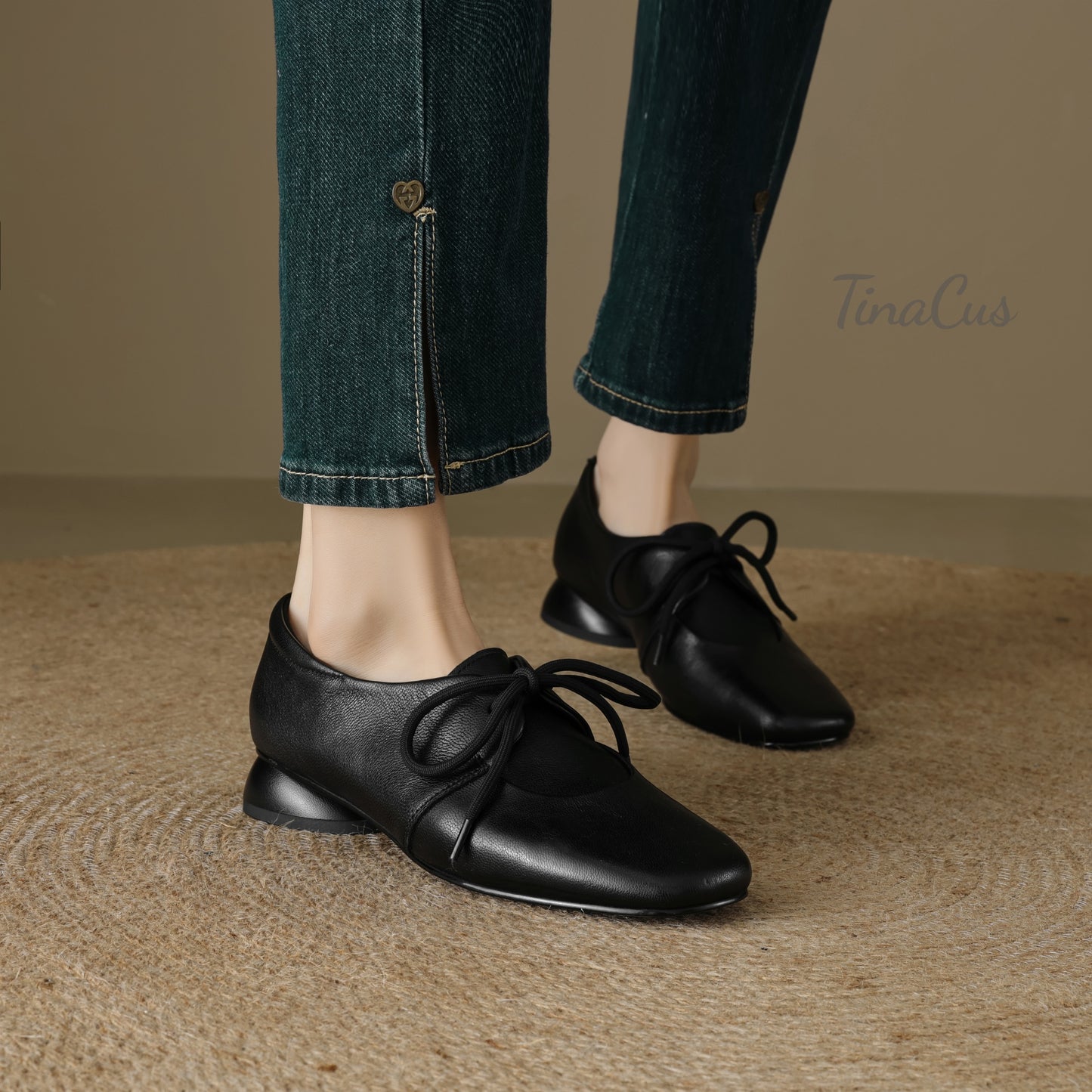 TinaCus Genuine Leather Women's Round Toe Handmade Selftie Low Chunky Heels Casual Oxford Shoes