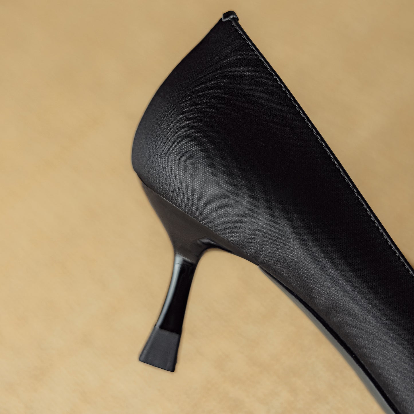 TinaCus Women's Pointed Toe Cute Bowknot Genuine Leather Stiletto Mid Heels Handmade Pumps Shoes