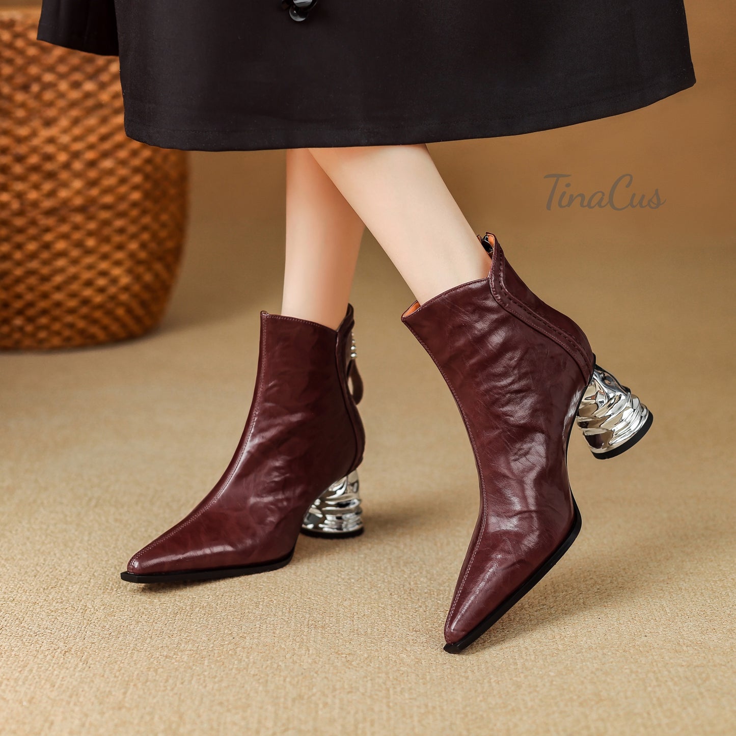 TinaCus Women's Pointed Toe Genuine Leather Handmade Chunky Heels Back Zip up Ankle Boots