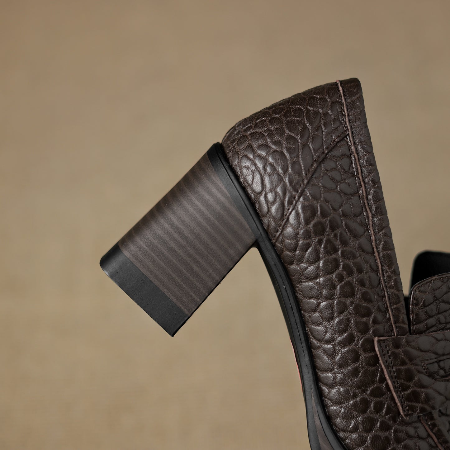 TinaCus Women's Penny Loafer Handmade Embossed Leather Round Toe Block High Heel Office Business Pump Shoes