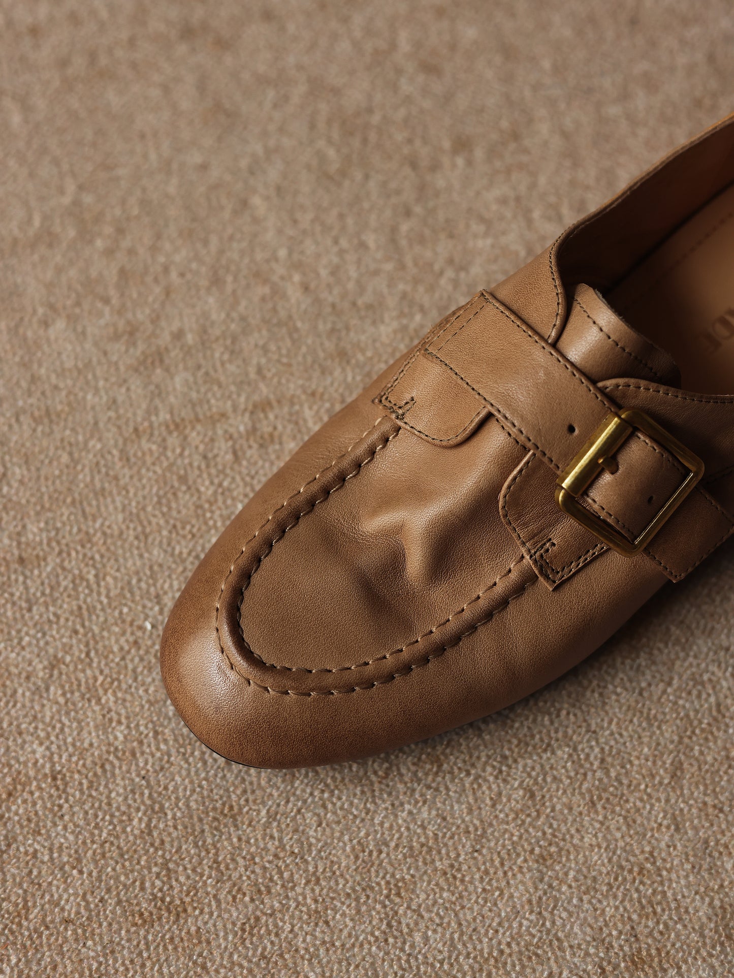 TinaCus Women's Round Toe Genuine Leather Flat Loafers
