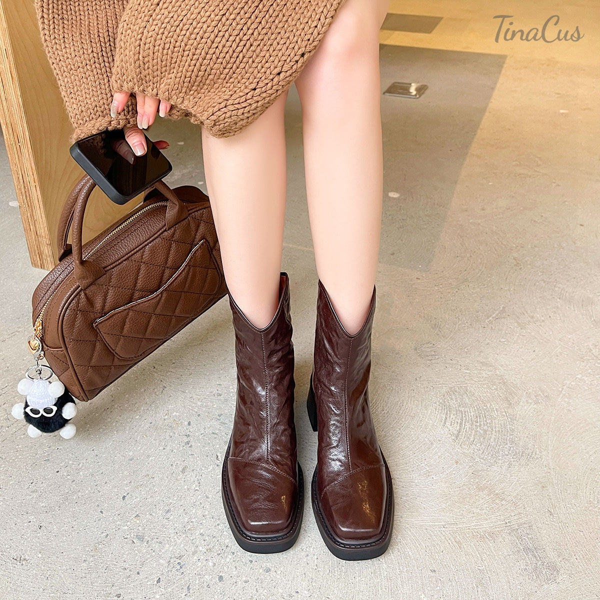 TinaCus Women's Mid Block Heel Back Zip Square Toe Ankle Boots