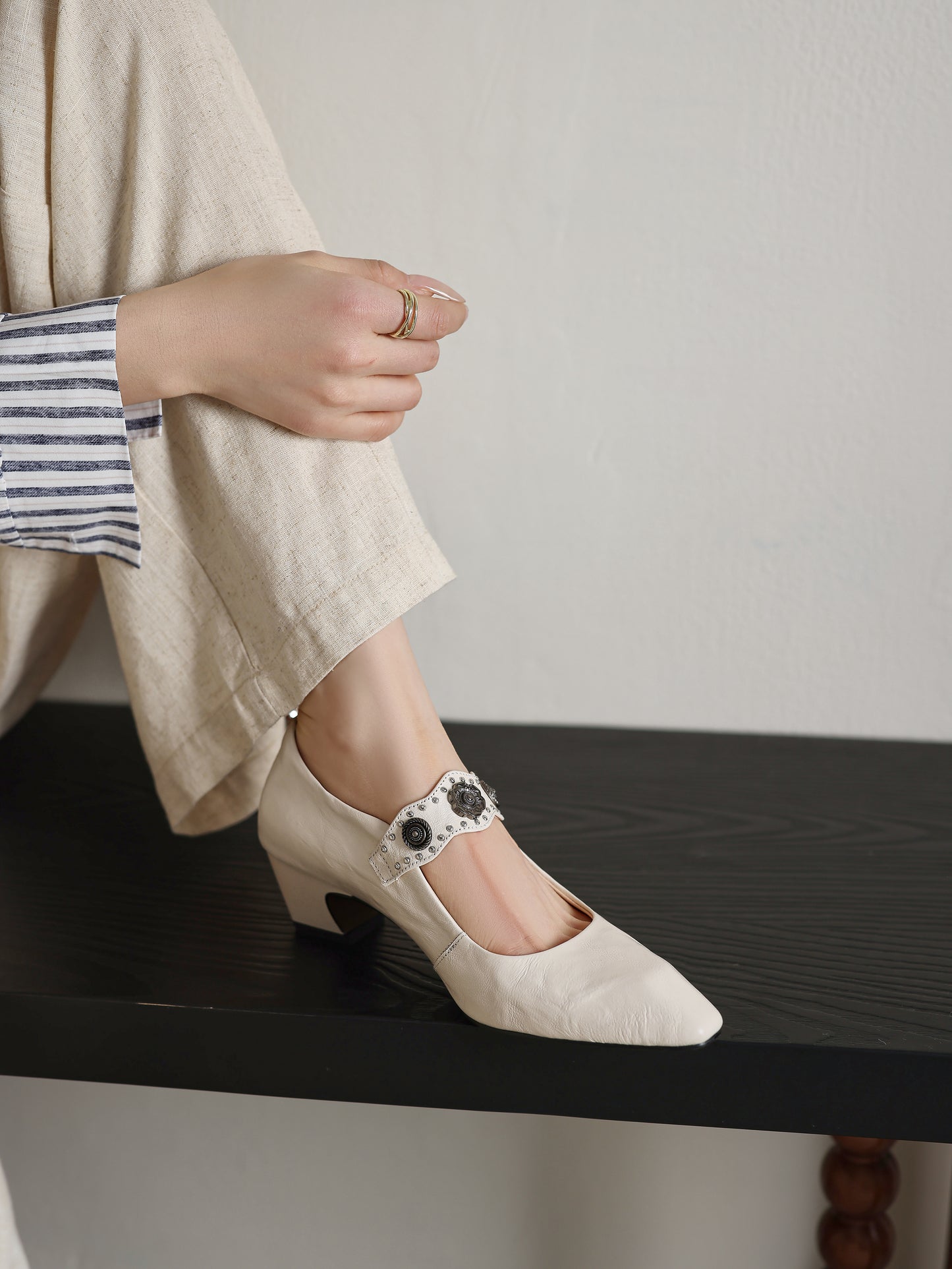 TinaCus Women's Mary Jane Handmade Genuine Leather Square Toe Strap Buckle Chunky Heel Dress Pumps Shoes