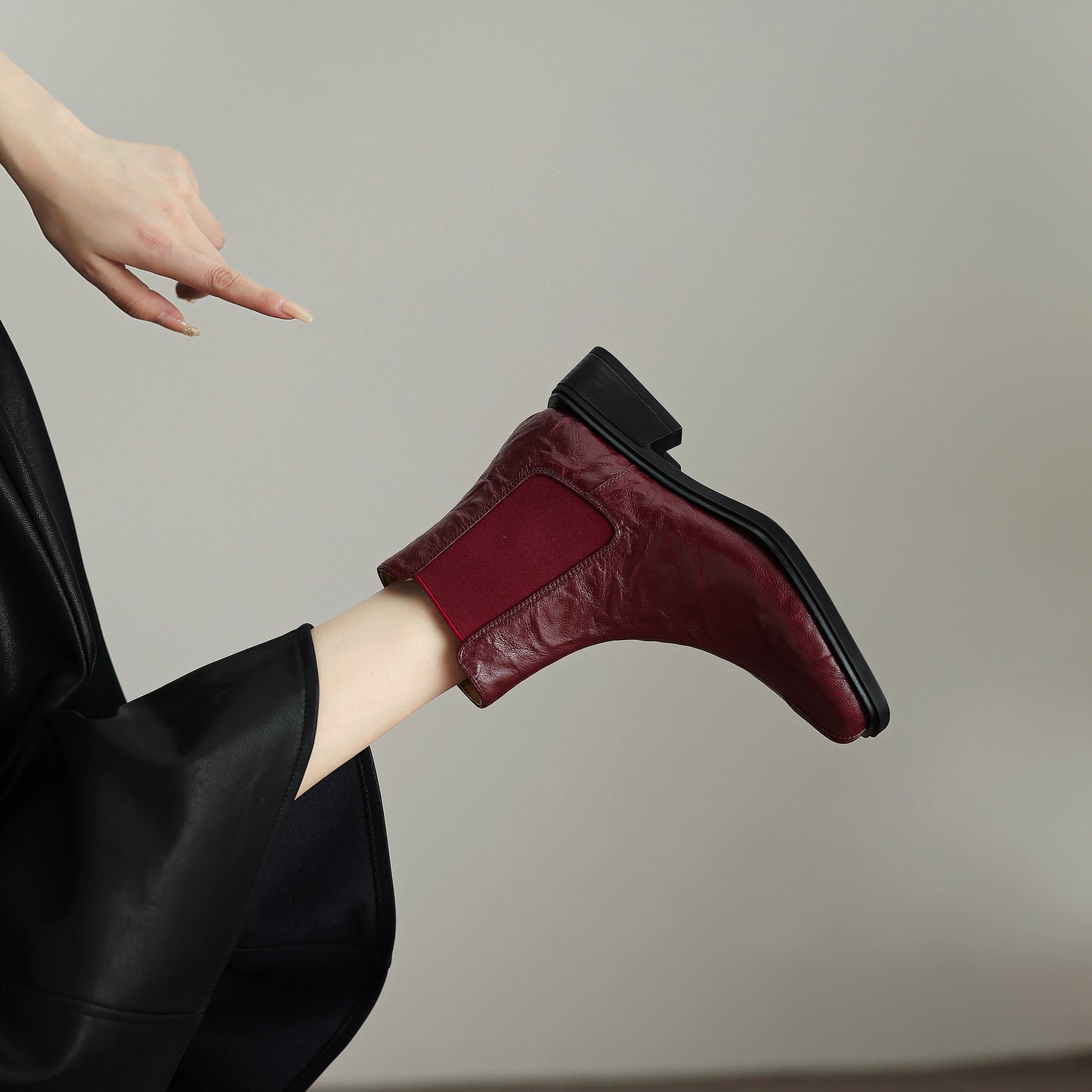 TinaCus Women's Chelsea Booties Handmade Genuine Leather Elastic Panel Square Toe Chunky Heel