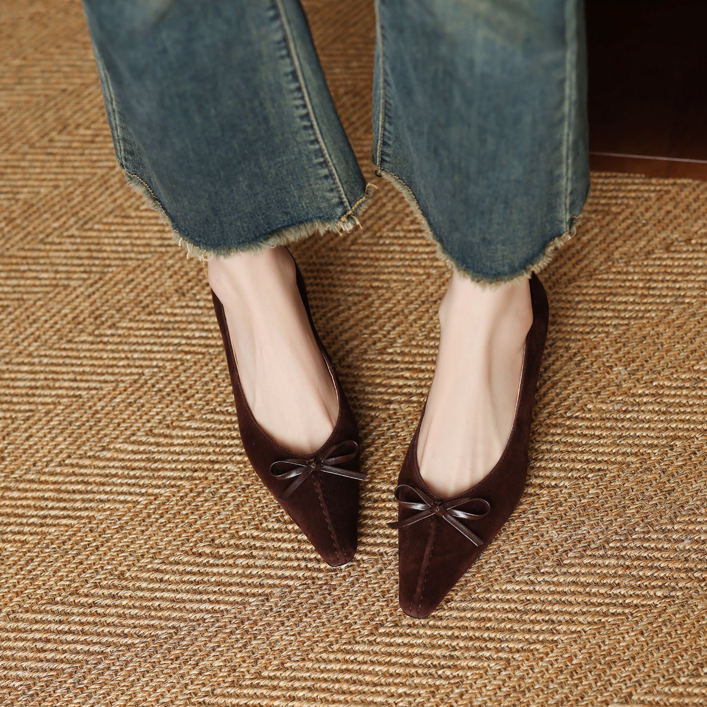 TinaCus Handmade Women's Suede Leather Pointed Toe Bowknot Slip on Chunky Heel Pumps Shoes