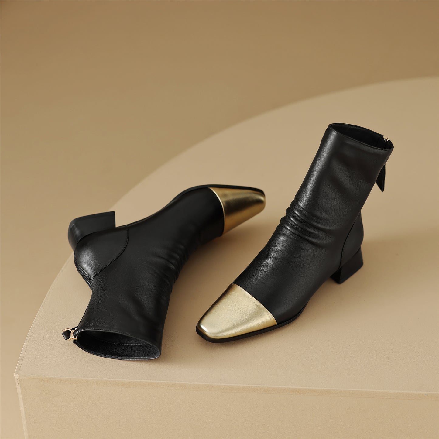 TinaCus Women's Cap-Toe Genuine Leather Handmade Low Heel Back Zip Up Ankle Boots