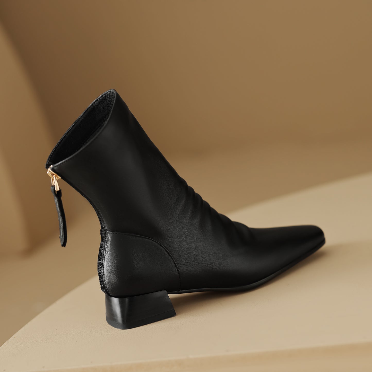 TinaCus Women's Genuine Leather Handmade Block Heel Zip Up Littele Square Toe Ankle Boots