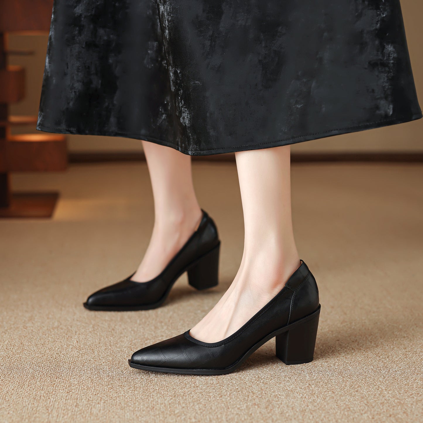 TinaCus Handmade Women's Genuine Leather Classic Pointed Toe Chunky Heel Pumps Shoes