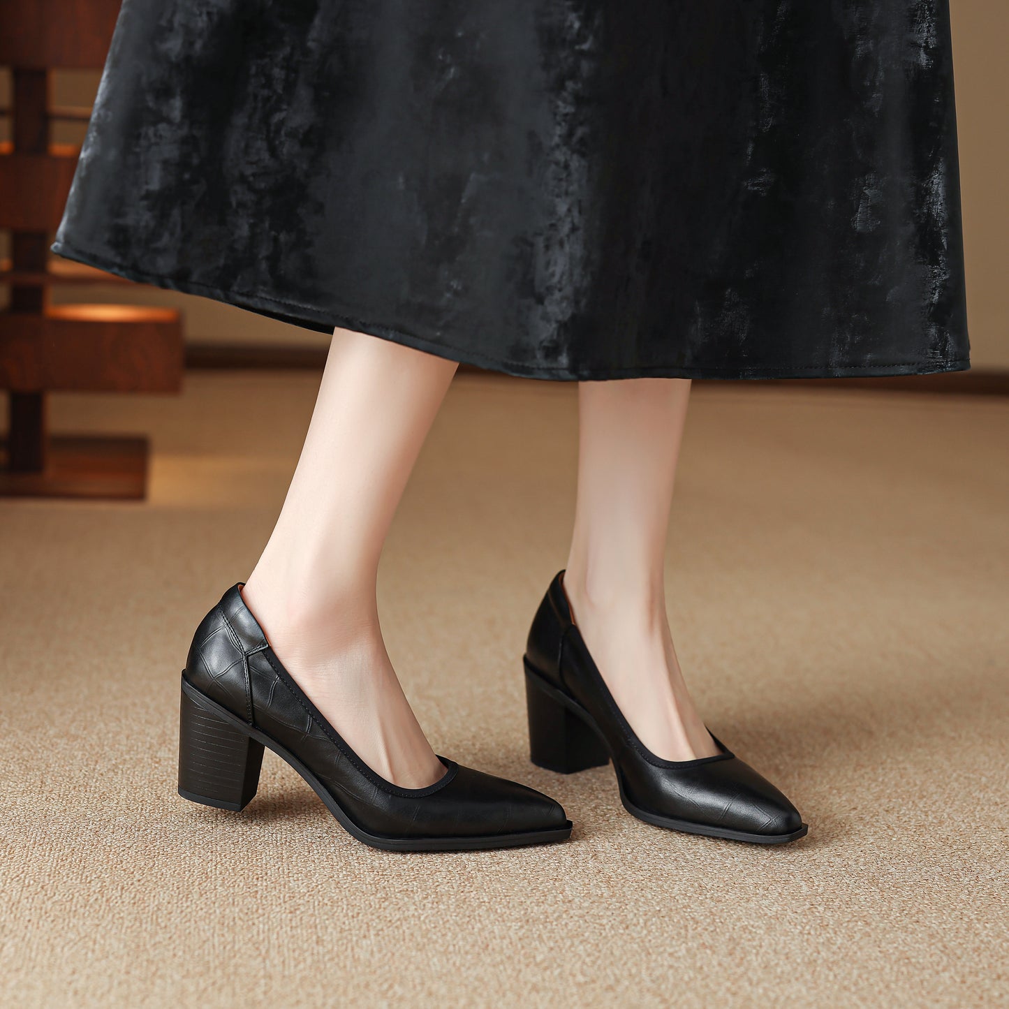 TinaCus Handmade Women's Genuine Leather Classic Pointed Toe Chunky Heel Pumps Shoes