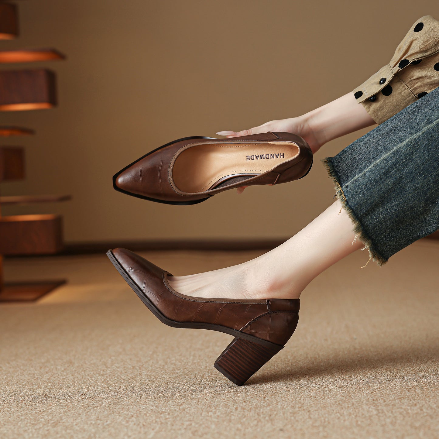 TinaCus Handmade Women's Genuine Leather Classic Pointed Toe Chunky Heel Pumps Shoes